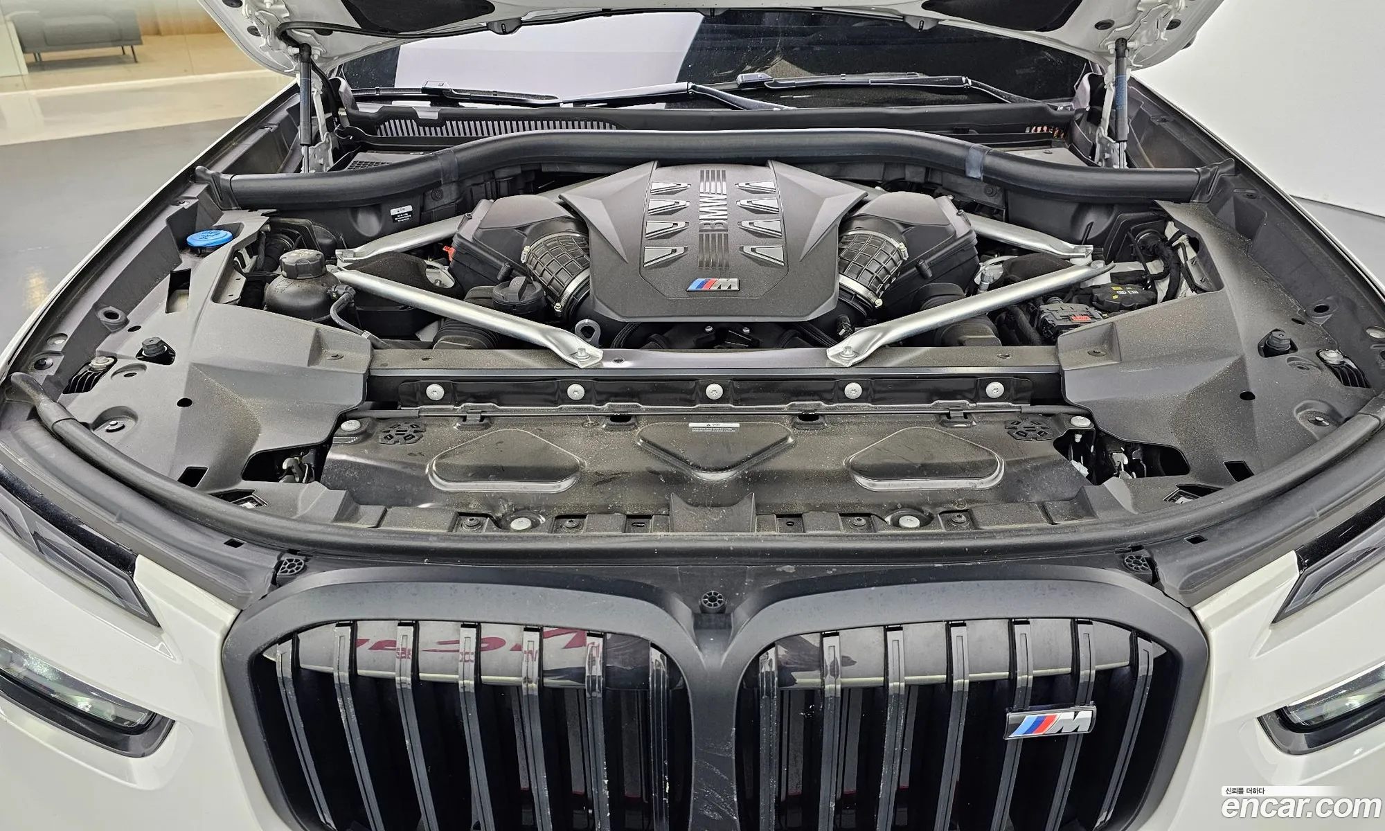 BMW X7 2024 — 8