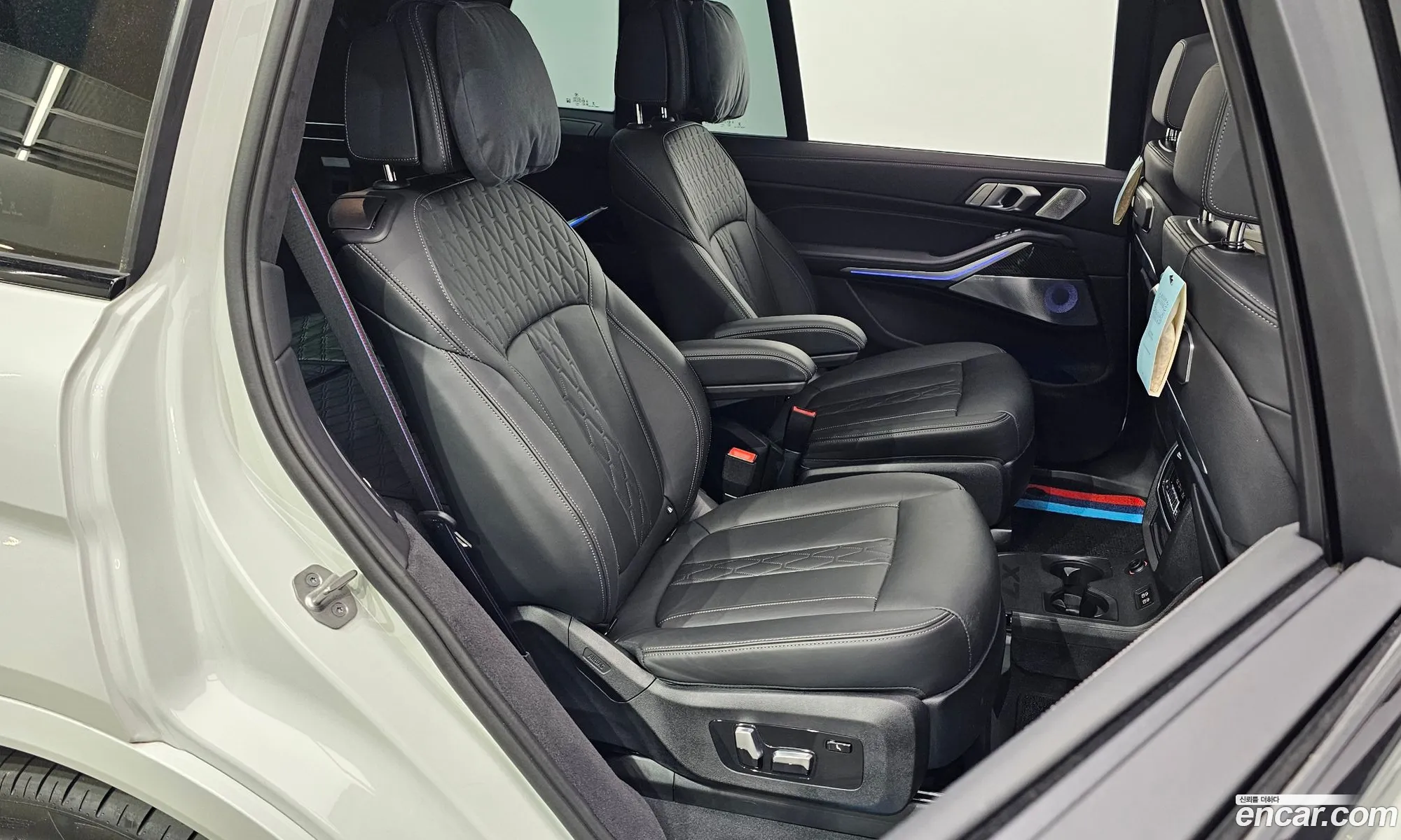 BMW X7 2024 — 29