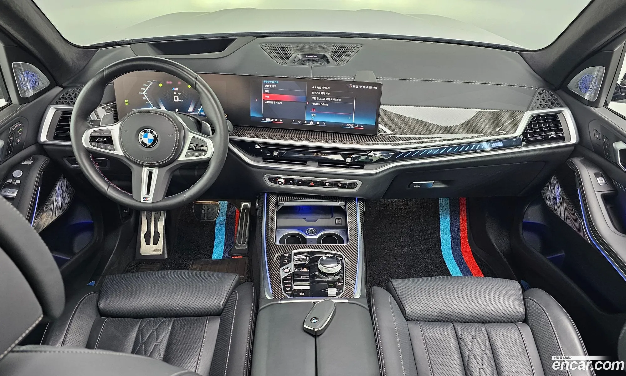 BMW X7 2024 — 16