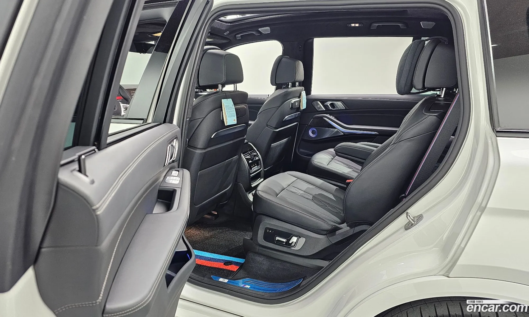 BMW X7 2024 — 19