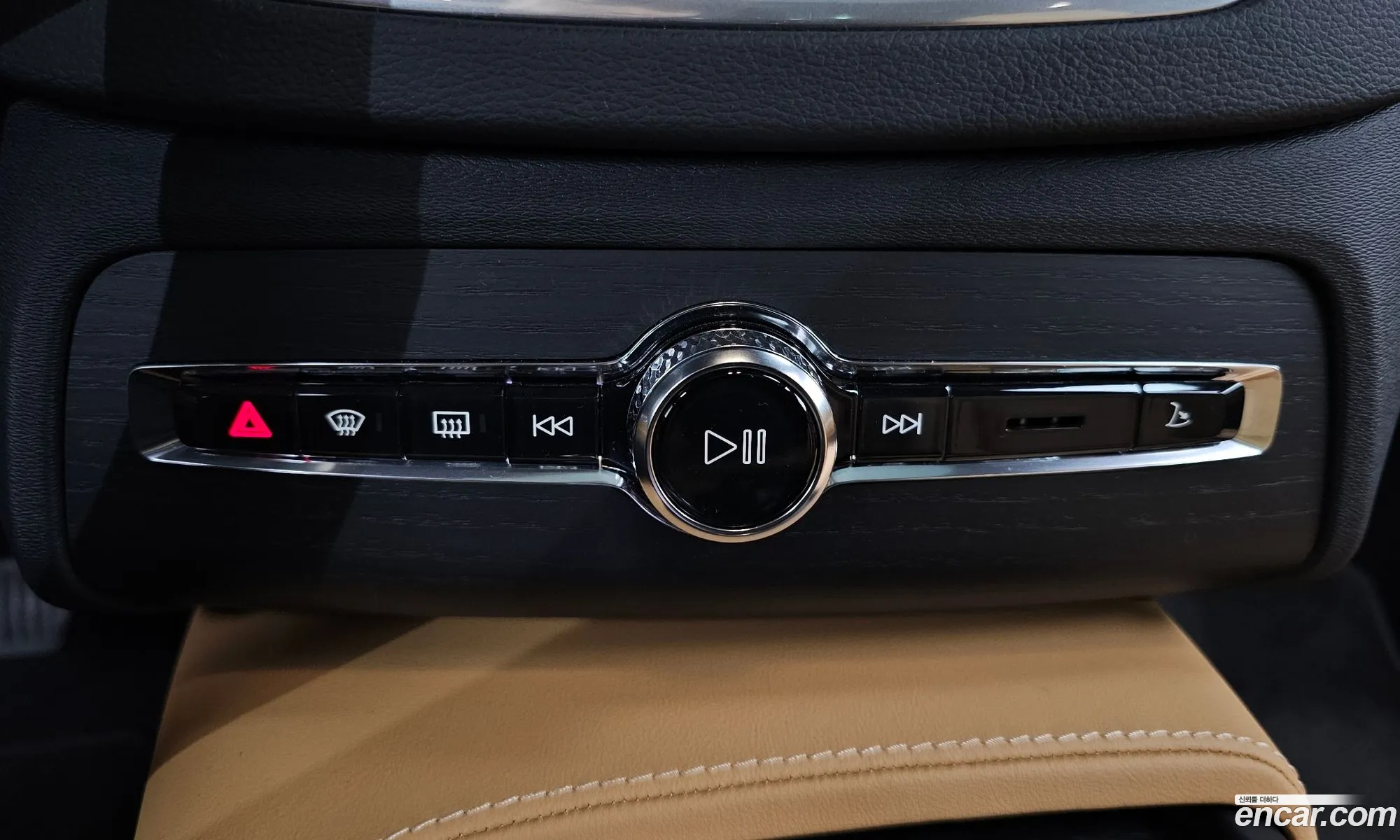 Volvo XC90 2024 YV1LF0622R1230628 — 28