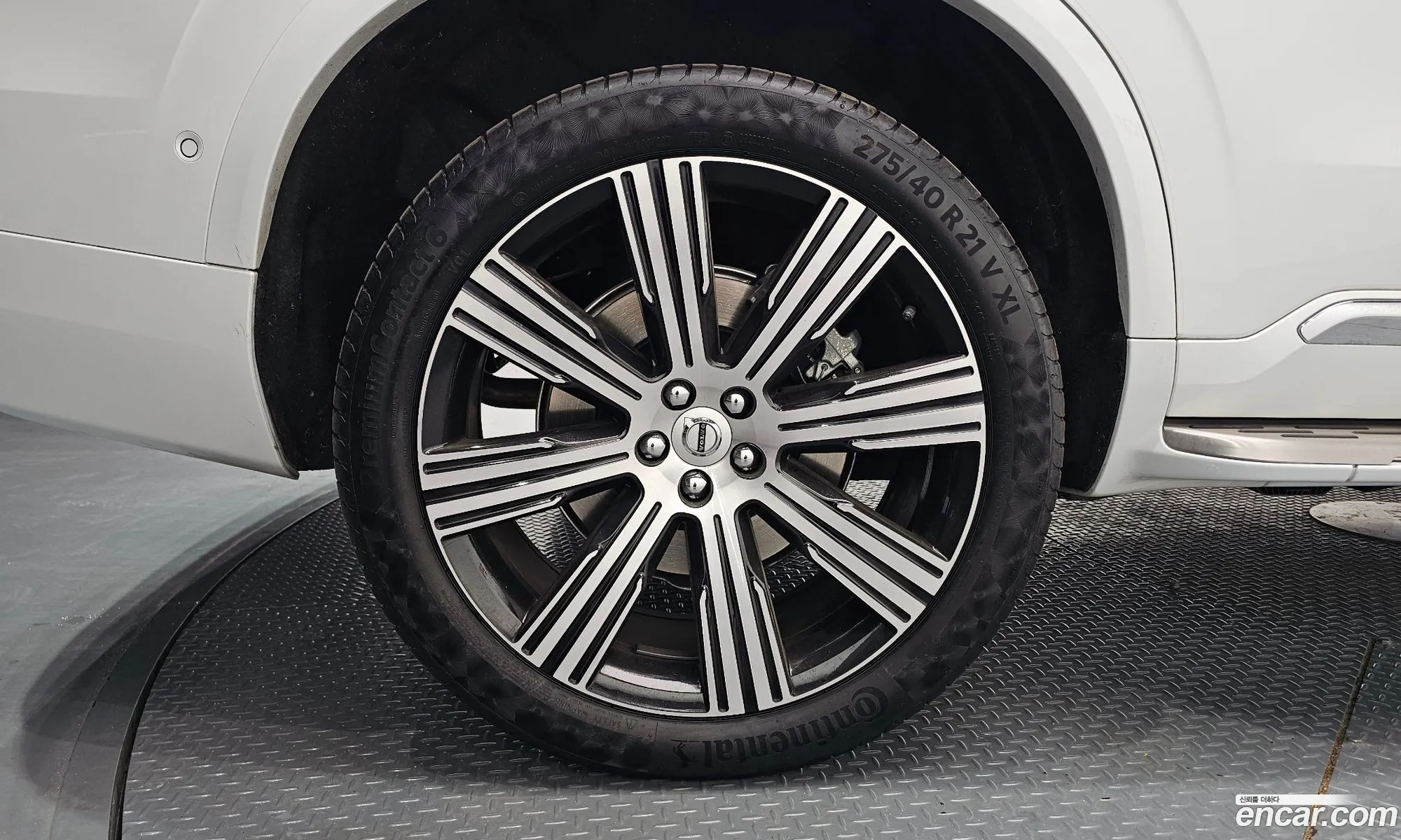Volvo XC90 2024 YV1LF0622R1230628 — 25