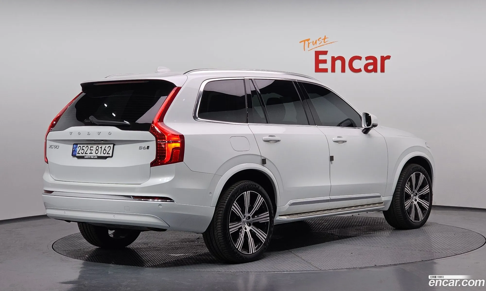 Volvo XC90 2024 YV1LF0622R1230628 — 31