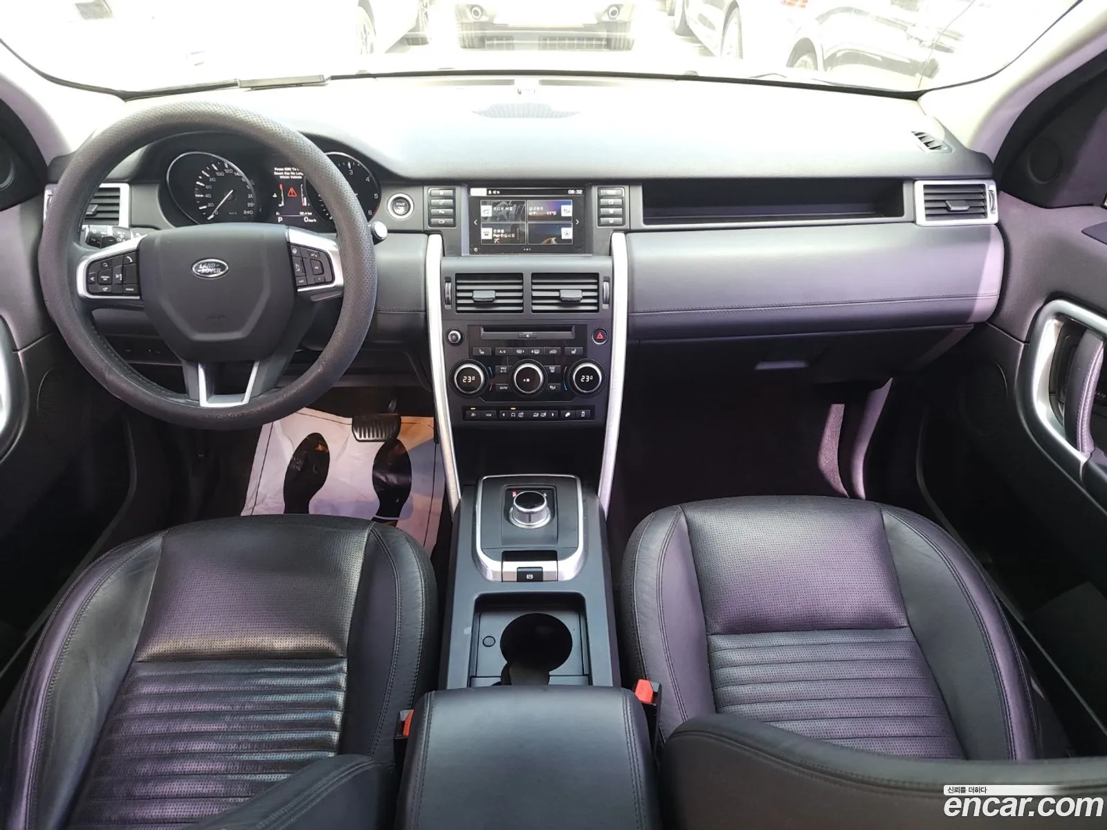 Land Rover Discovery Sport 2016 — 16