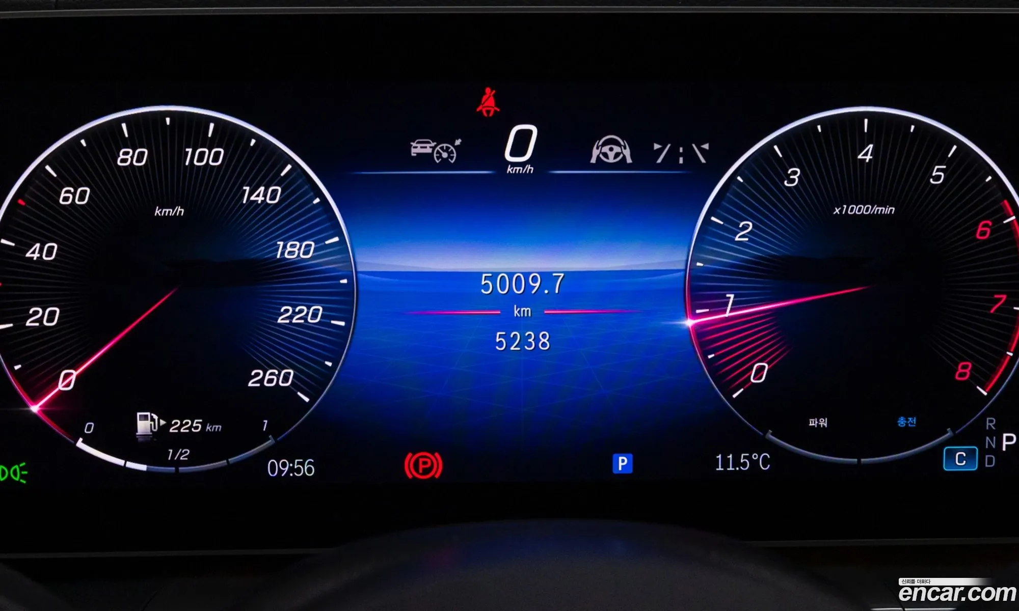 Mercedes-Benz GLE-Class W167 2025 — 10