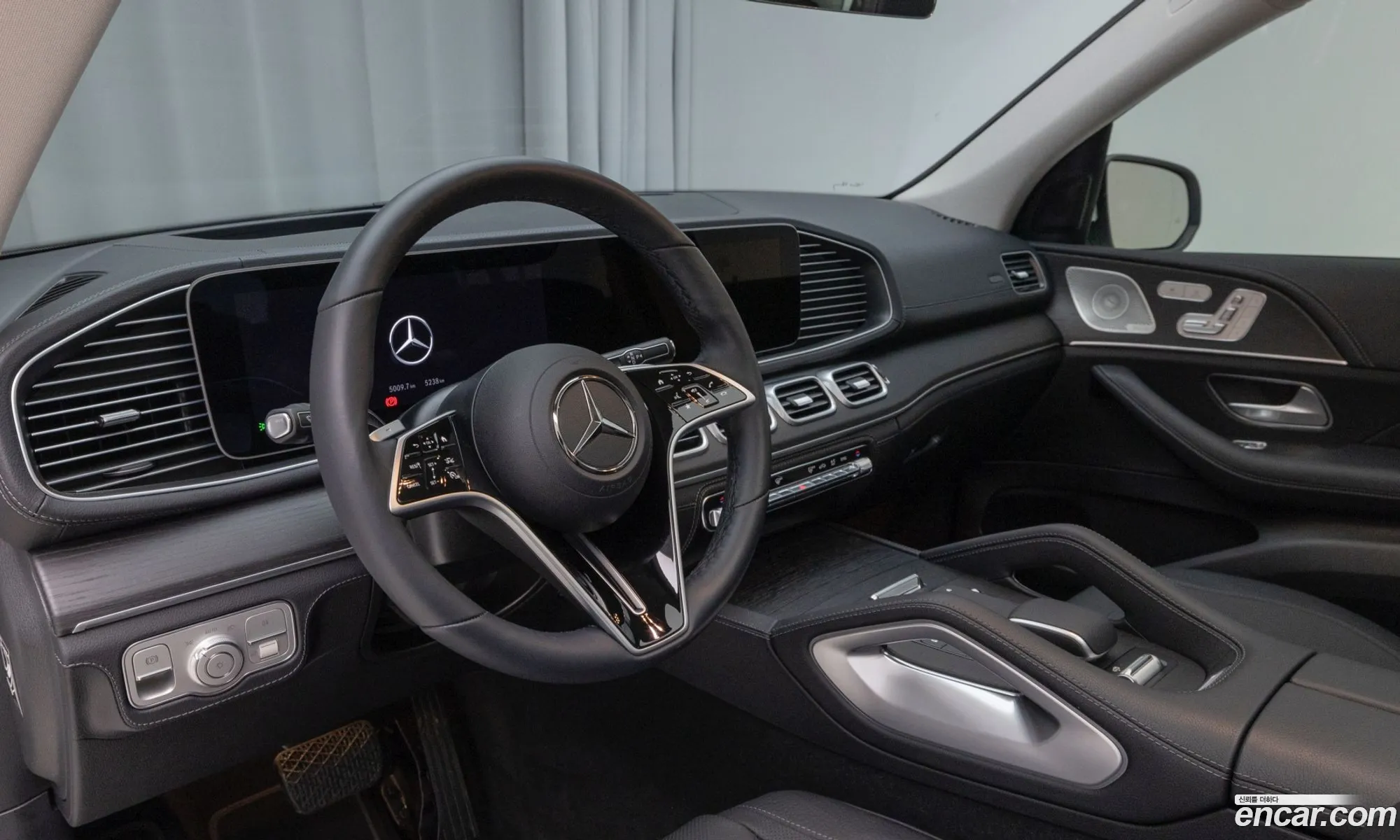 Mercedes-Benz GLE-Class W167 2025 — 18