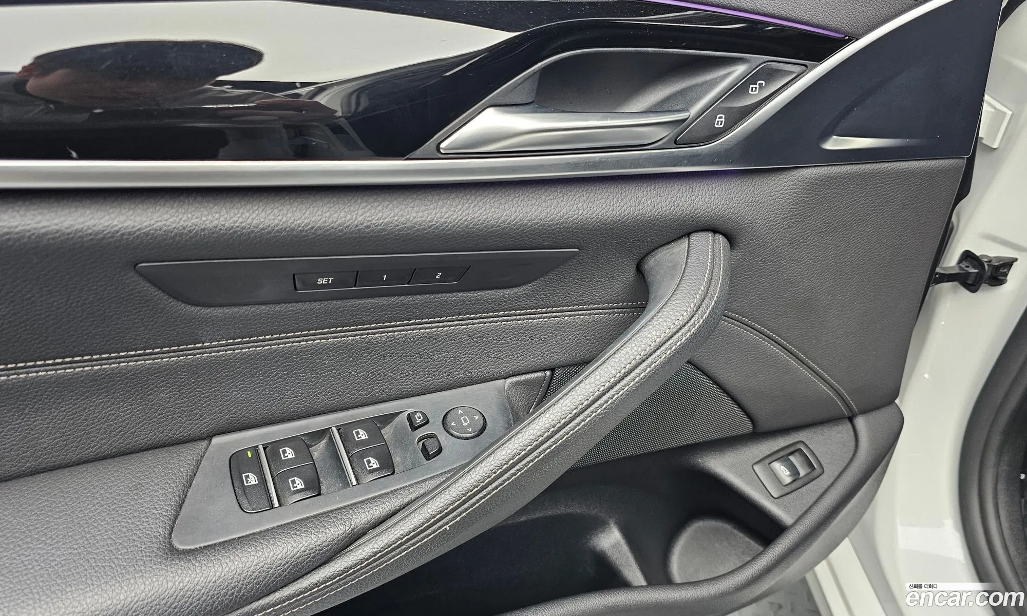 BMW 5 Series 2018 WBAJK7109JBP70917 — 3