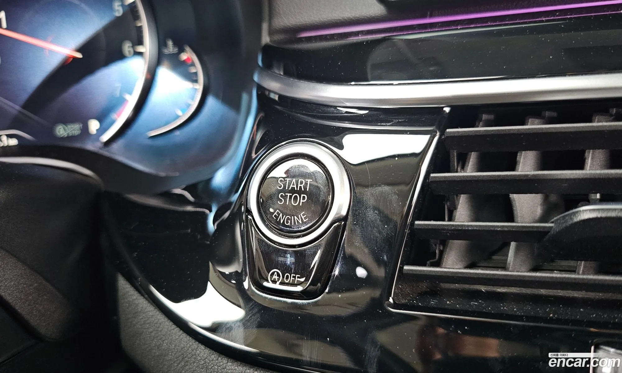 BMW 5 Series 2018 WBAJK7109JBP70917 — 27