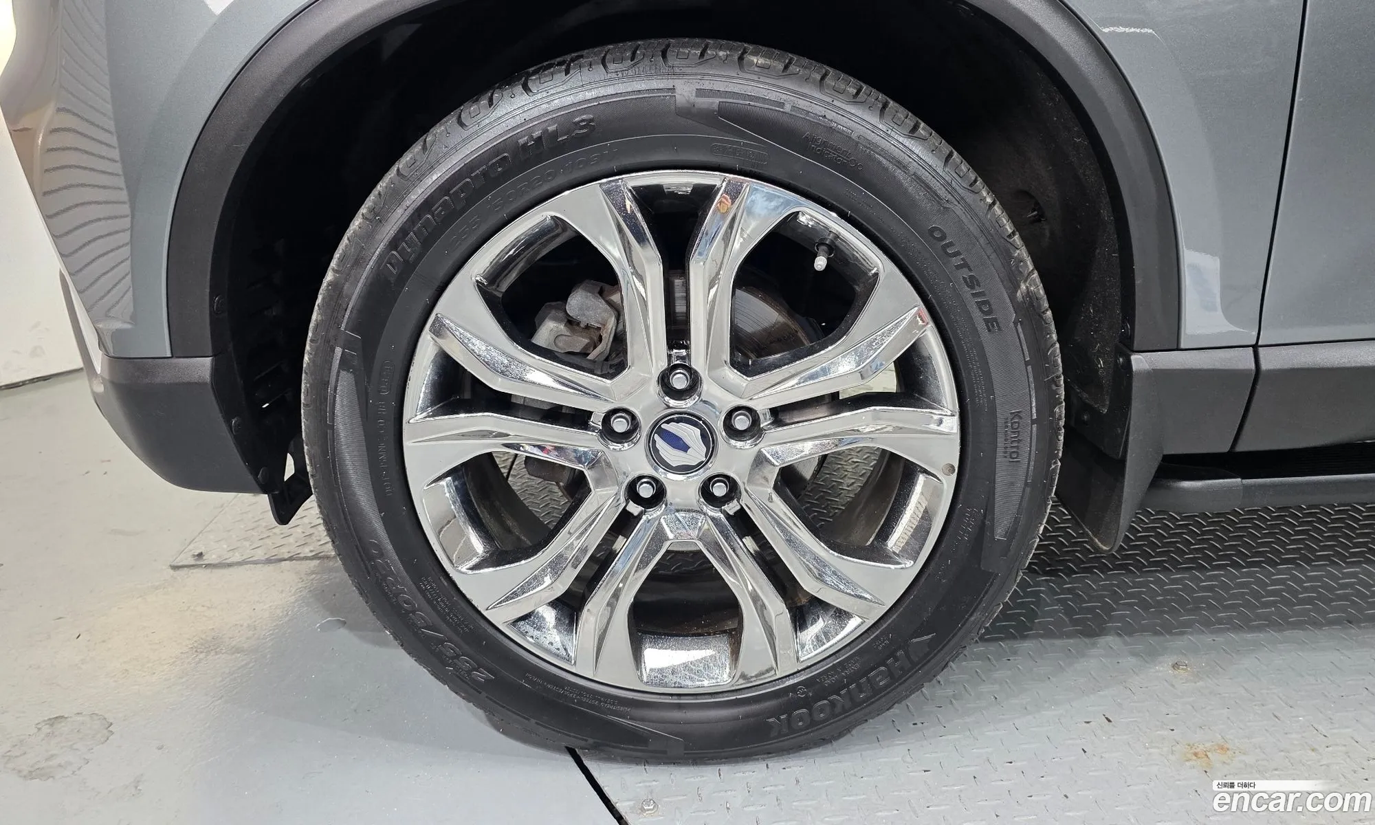KG Mobility (SsangYong) G4 Rexton 2019 — 18