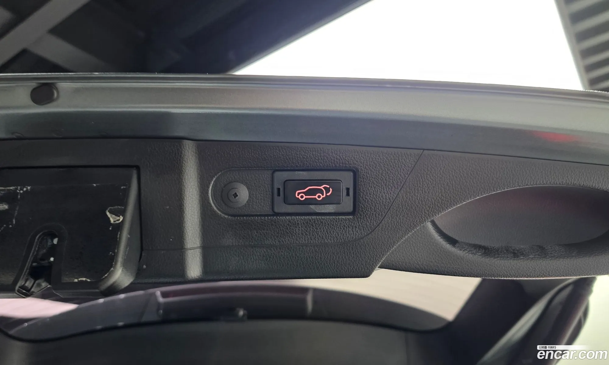 KG Mobility (SsangYong) G4 Rexton 2019 — 11
