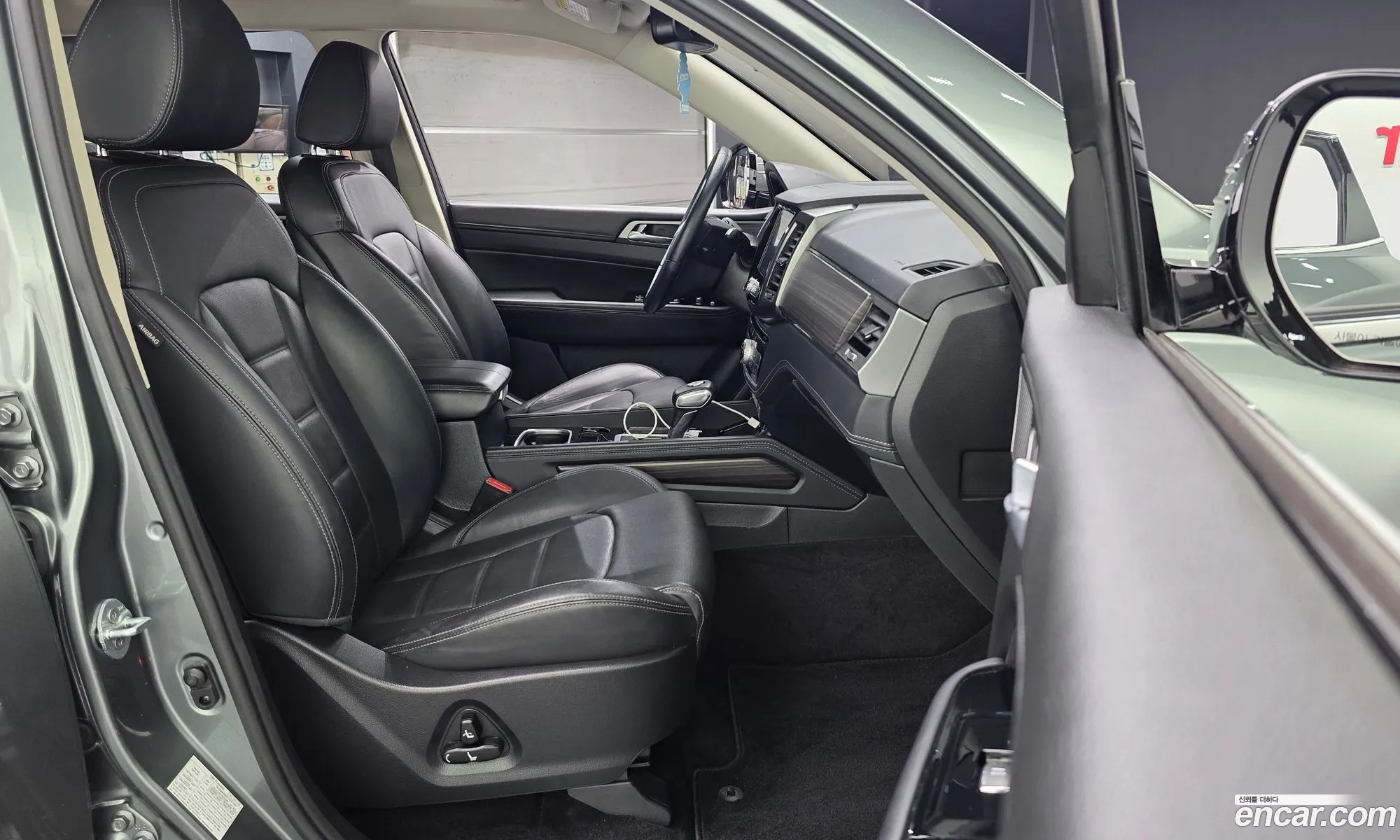 KG Mobility (SsangYong) G4 Rexton 2019 — 4