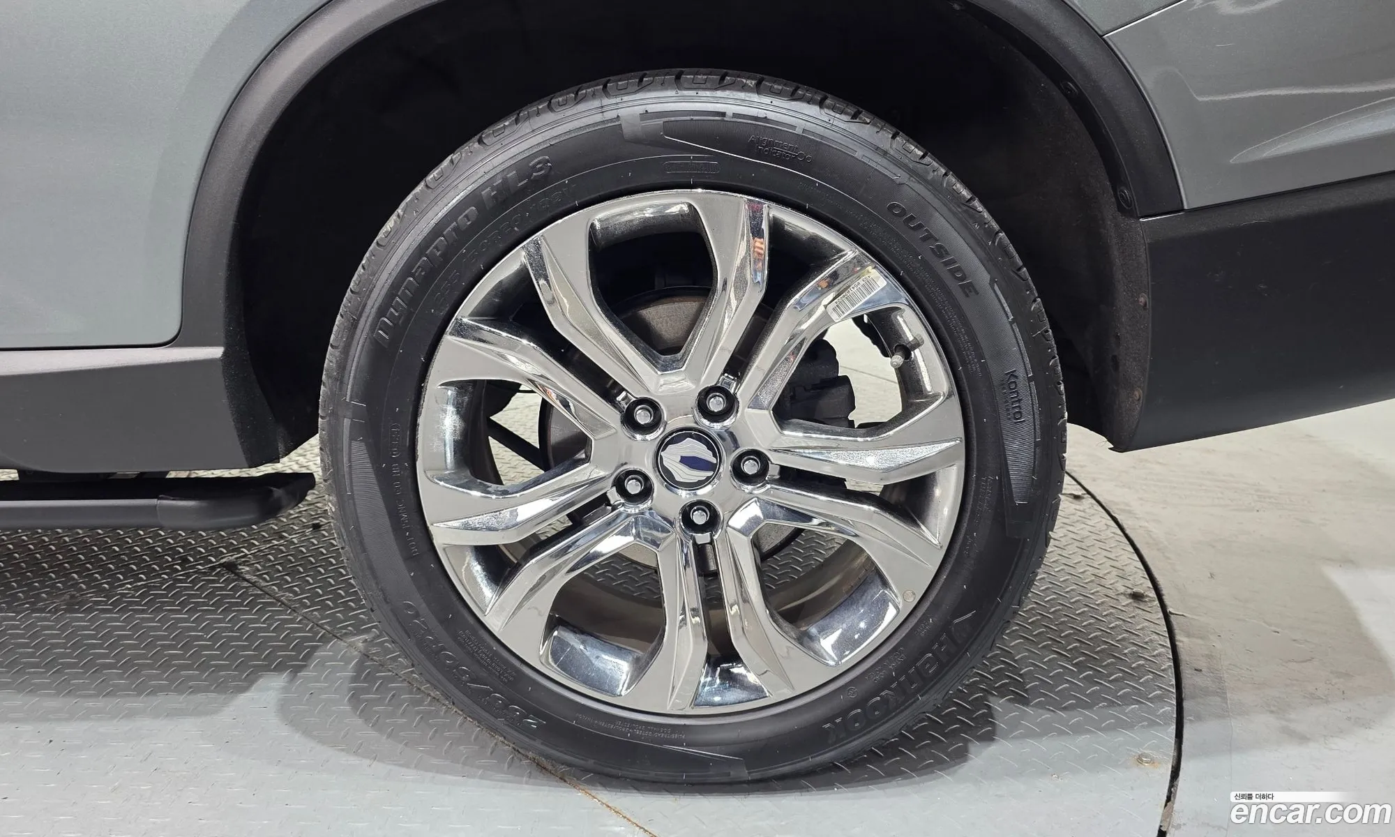 KG Mobility (SsangYong) G4 Rexton 2019 — 17