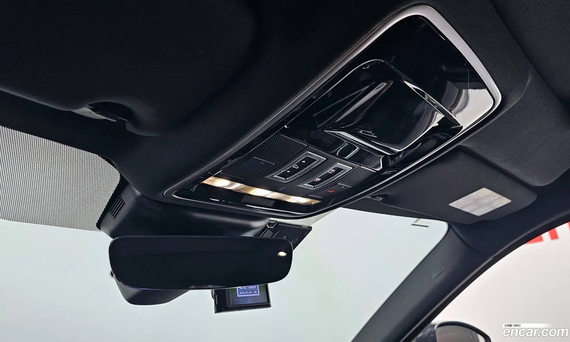 Land Rover Range Rover Velar 2017 — 8