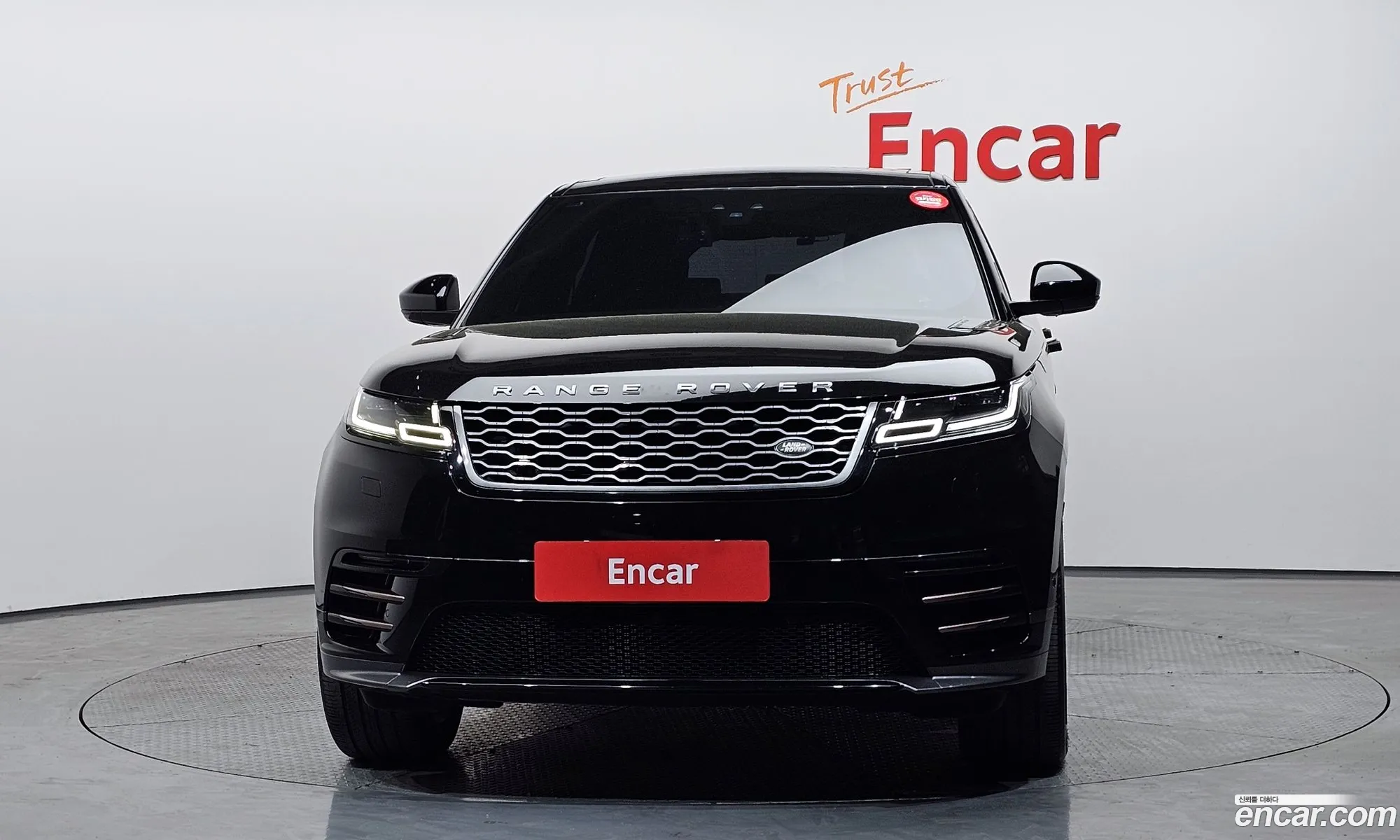 Land Rover Range Rover Velar 2017 — 9