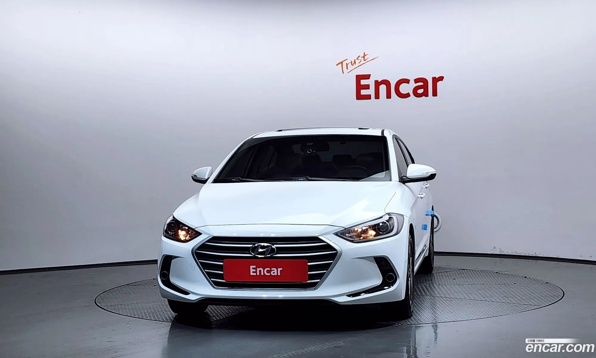 Hyundai Elantra AD 2015 — 2