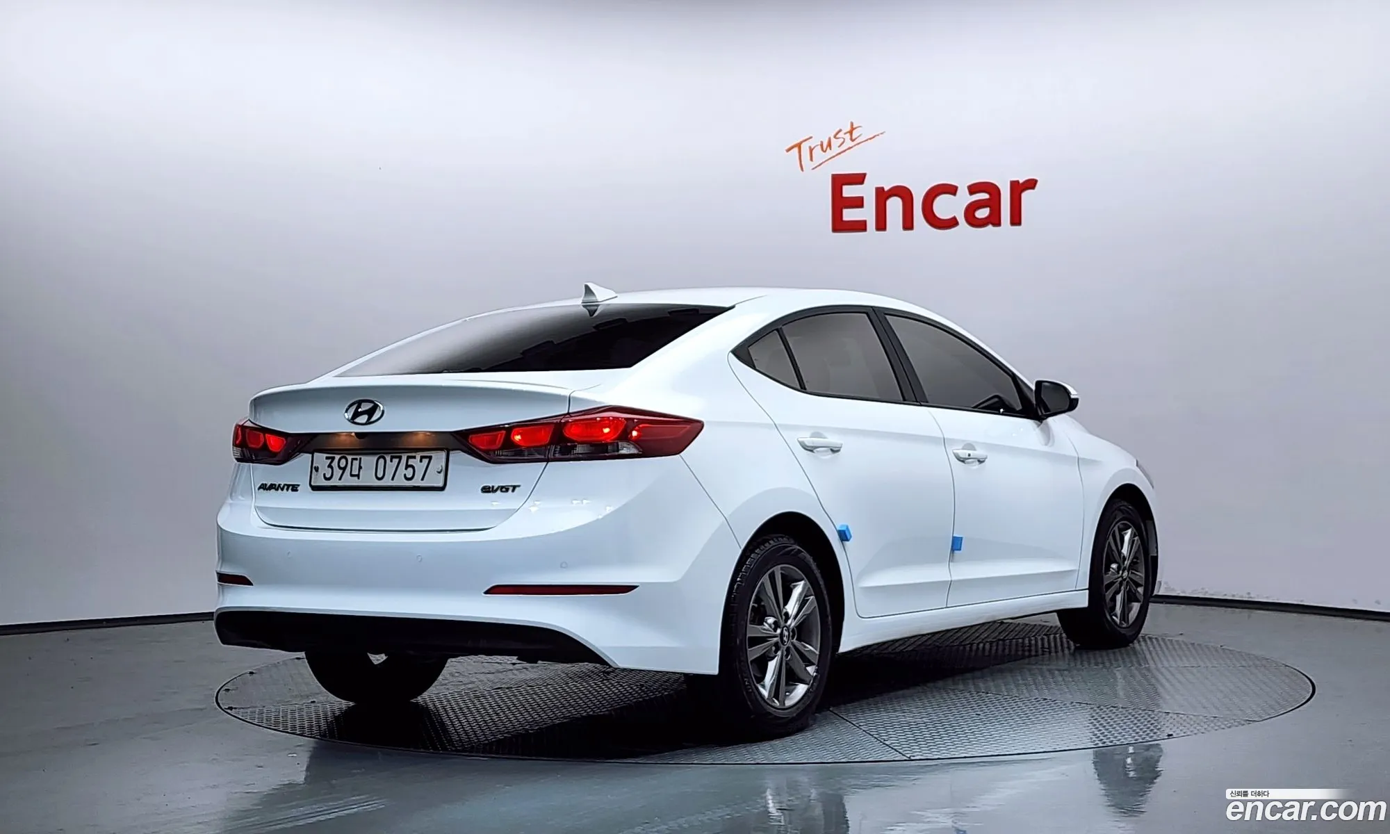 Hyundai Elantra AD 2015 — 6