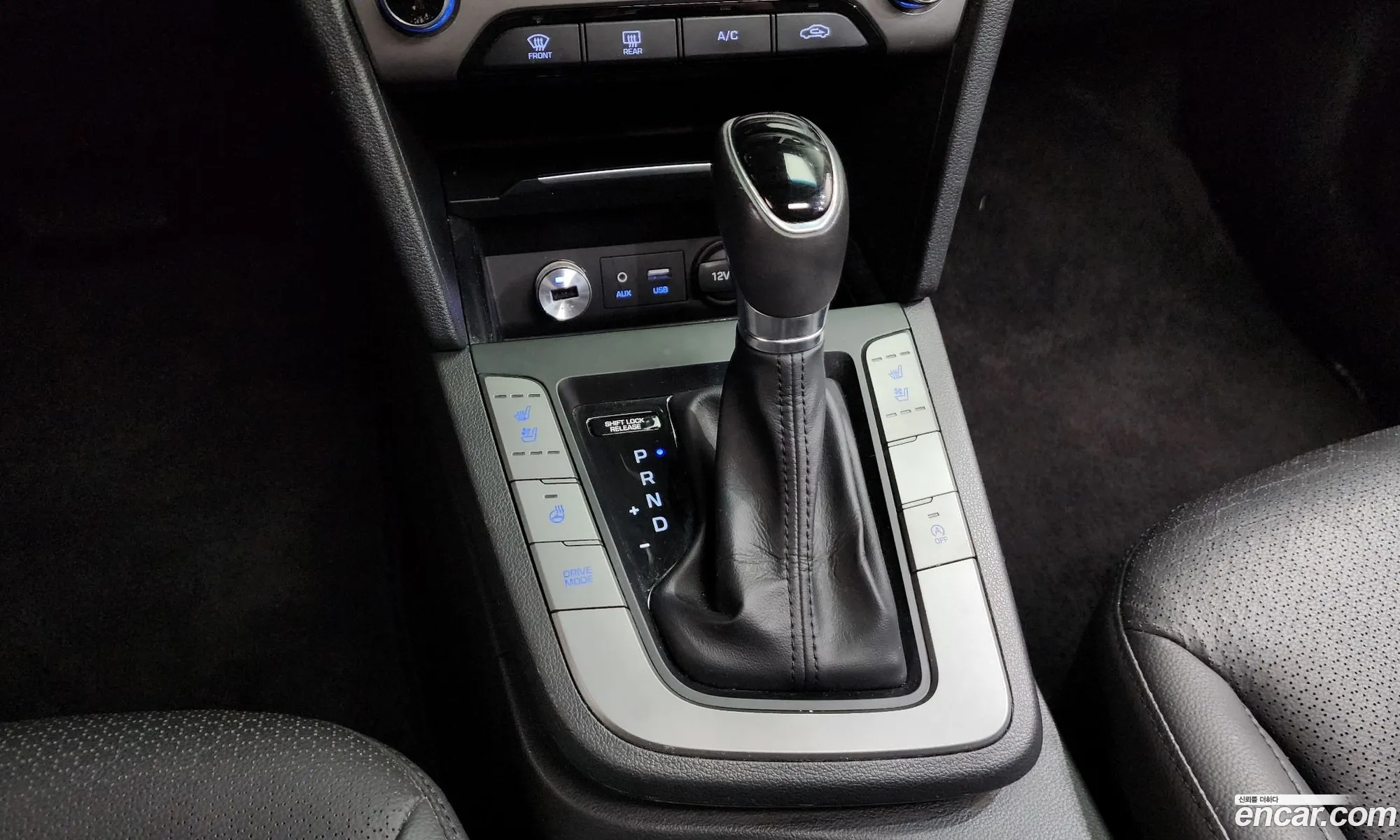 Hyundai Elantra AD 2015 — 10