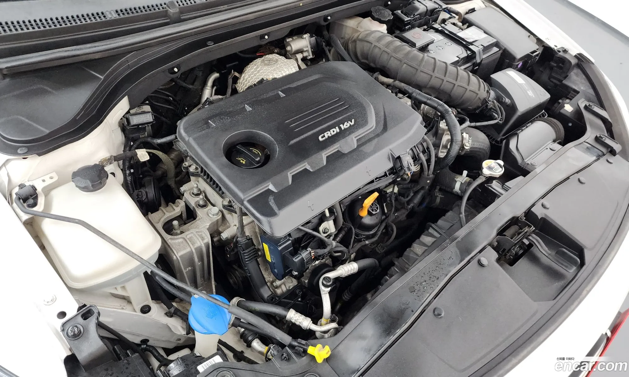 Hyundai Elantra AD 2015 — 16