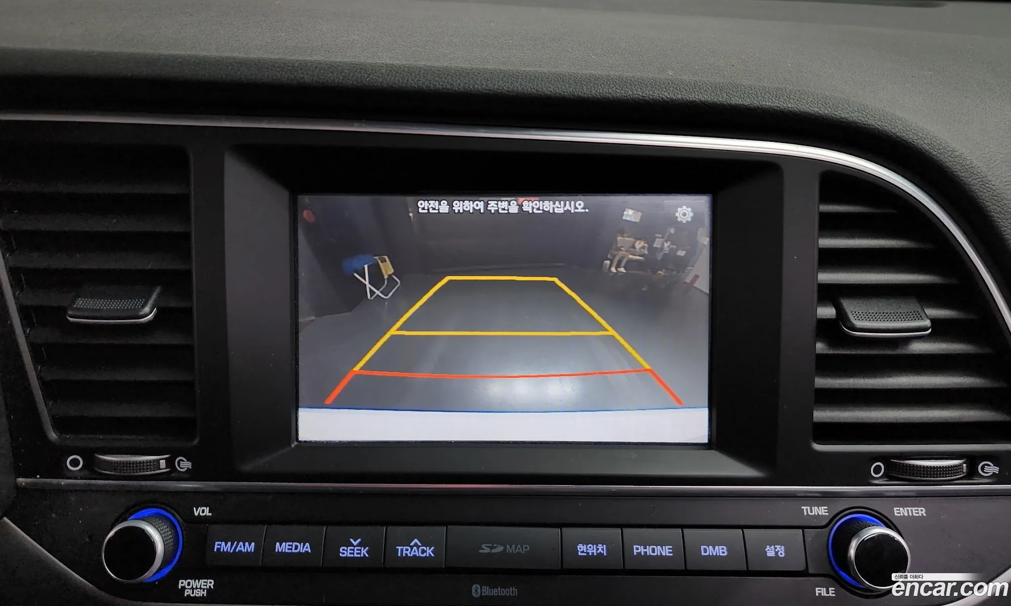 Hyundai Elantra AD 2015 — 9