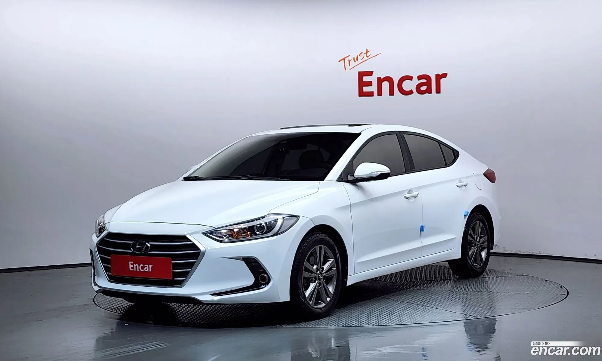 Hyundai Elantra AD 2015 — 17