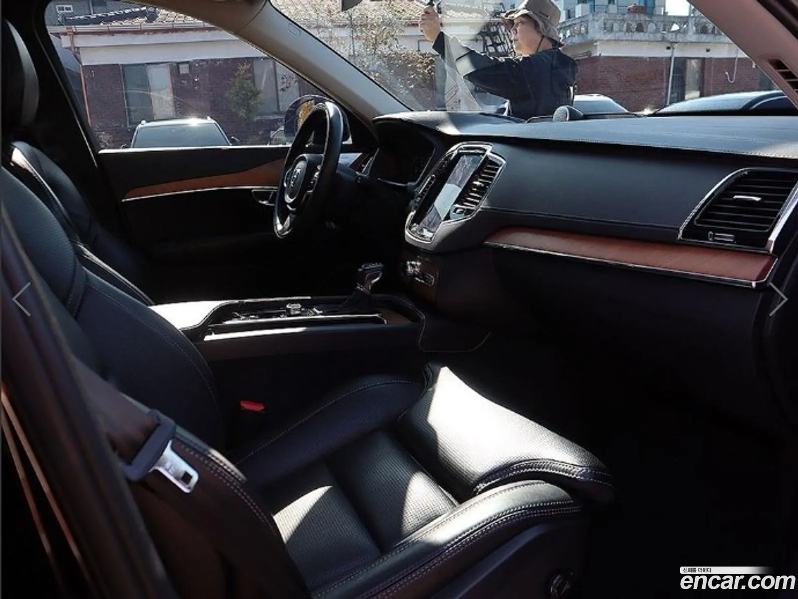 Volvo XC90 2018 — 14