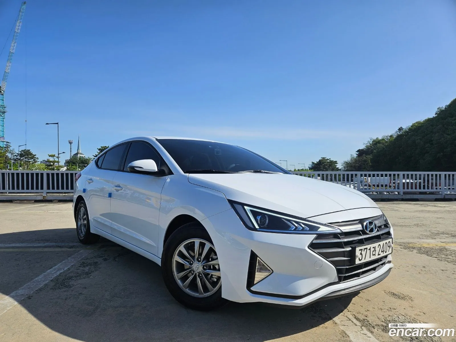 Hyundai Elantra AD 2020 — 3
