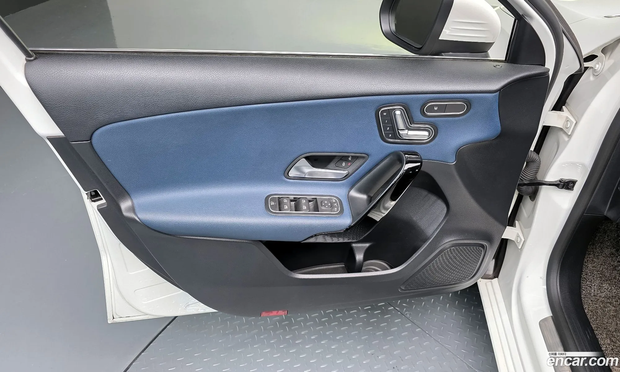 Mercedes-Benz A-Class W177 2019 — 25