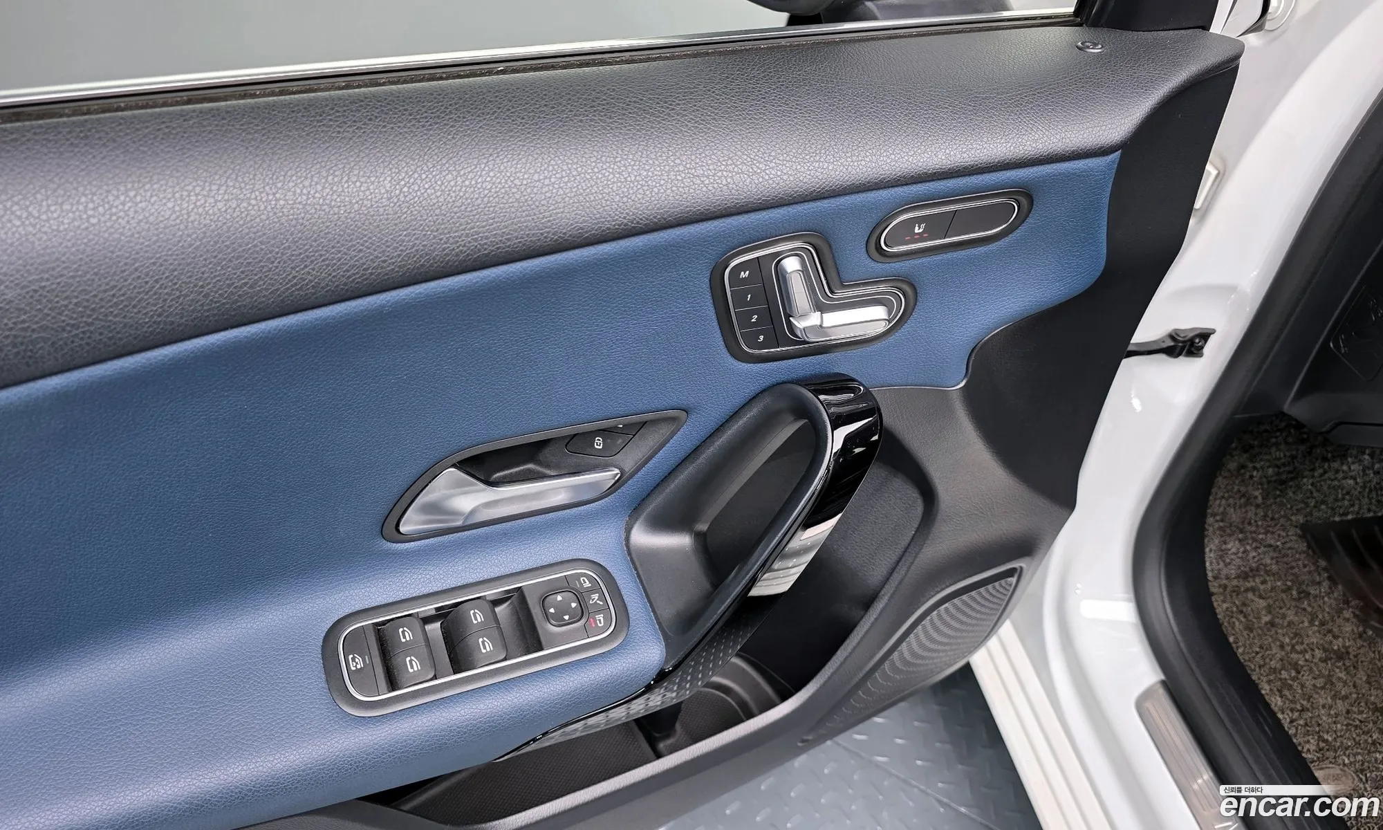 Mercedes-Benz A-Class W177 2019 — 15