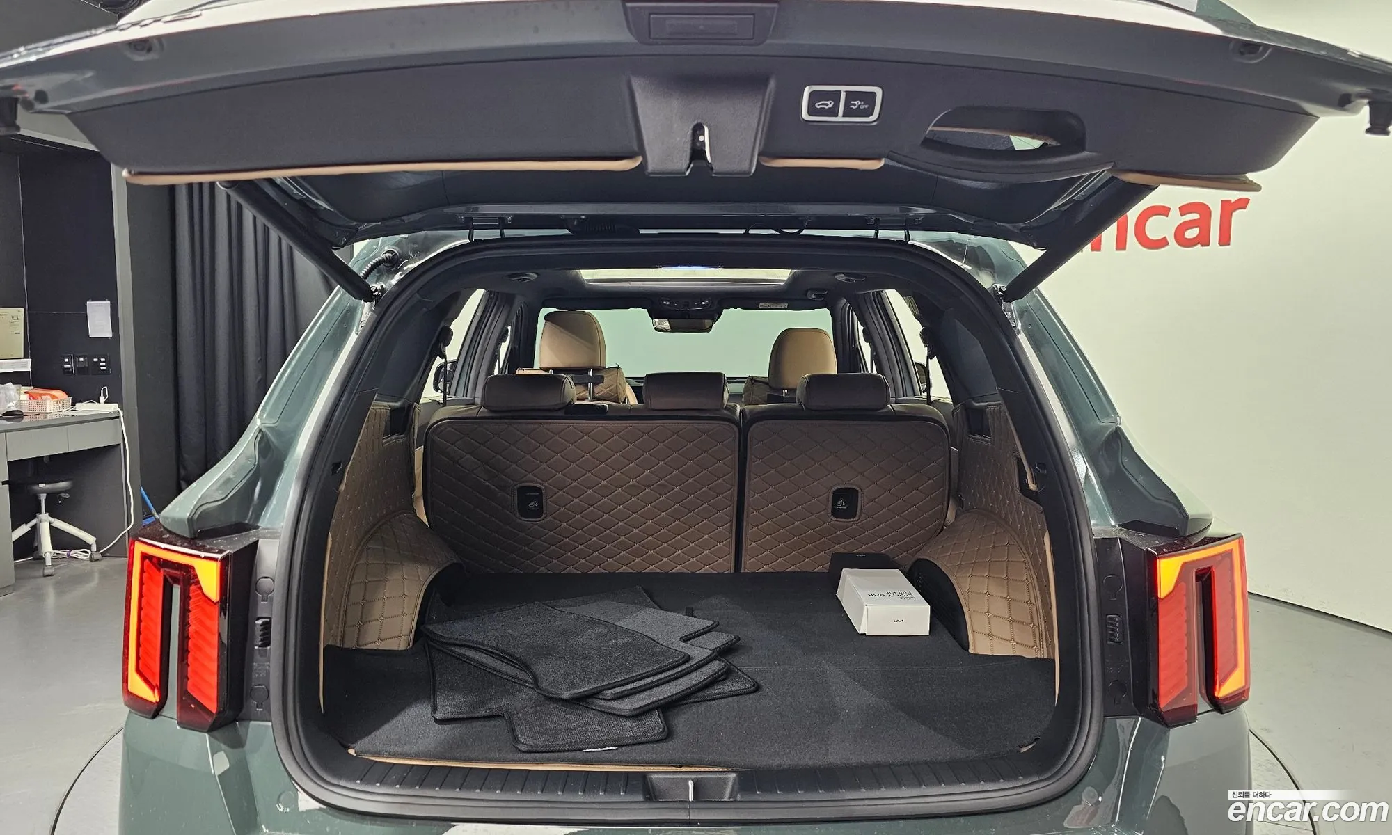Kia Sorento 2025 — 17