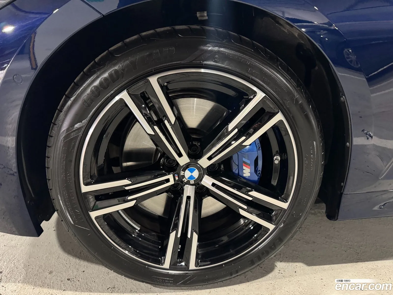 BMW 3 Series 2025 — 6