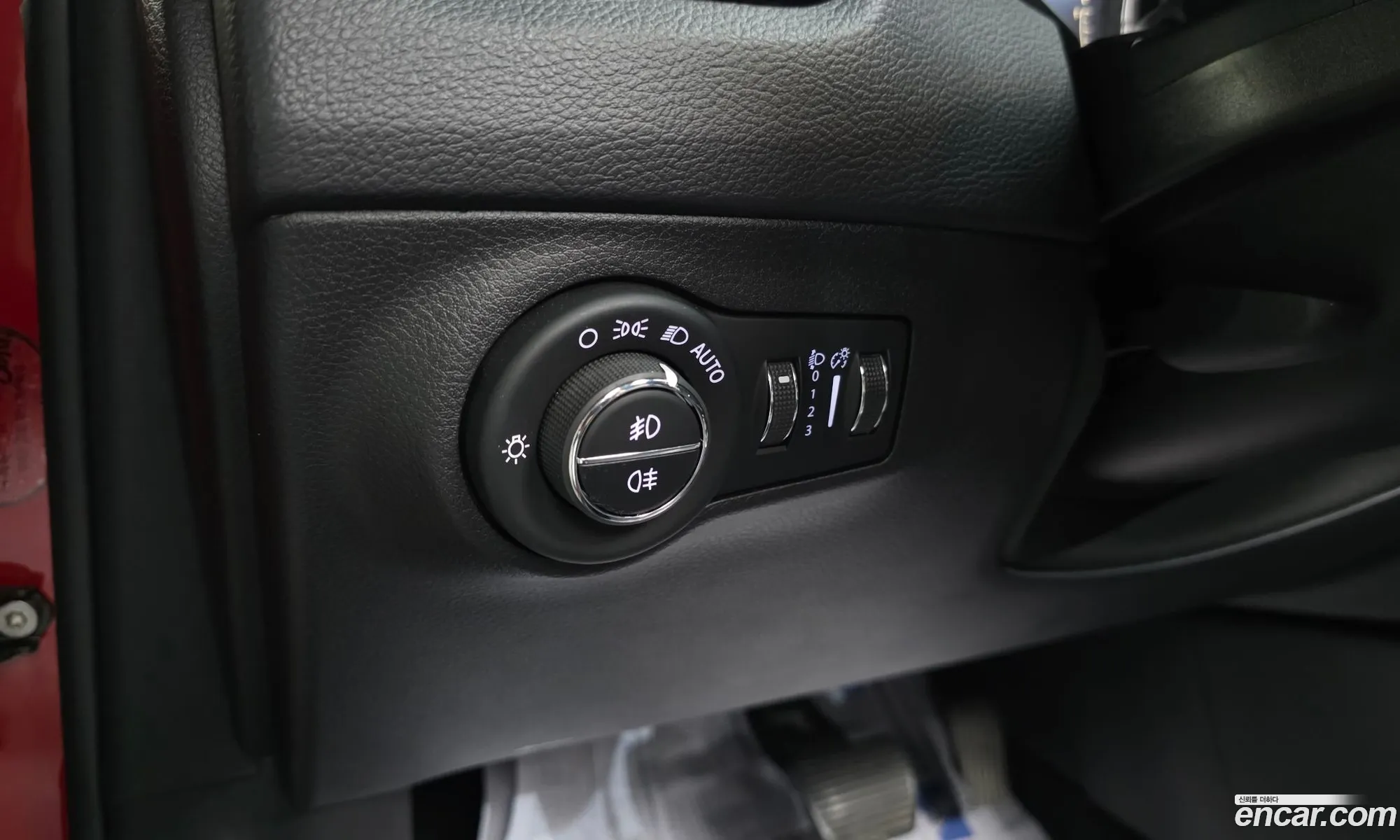 Jeep Compass 2018 3C4NJDCB2JT394208 — 25