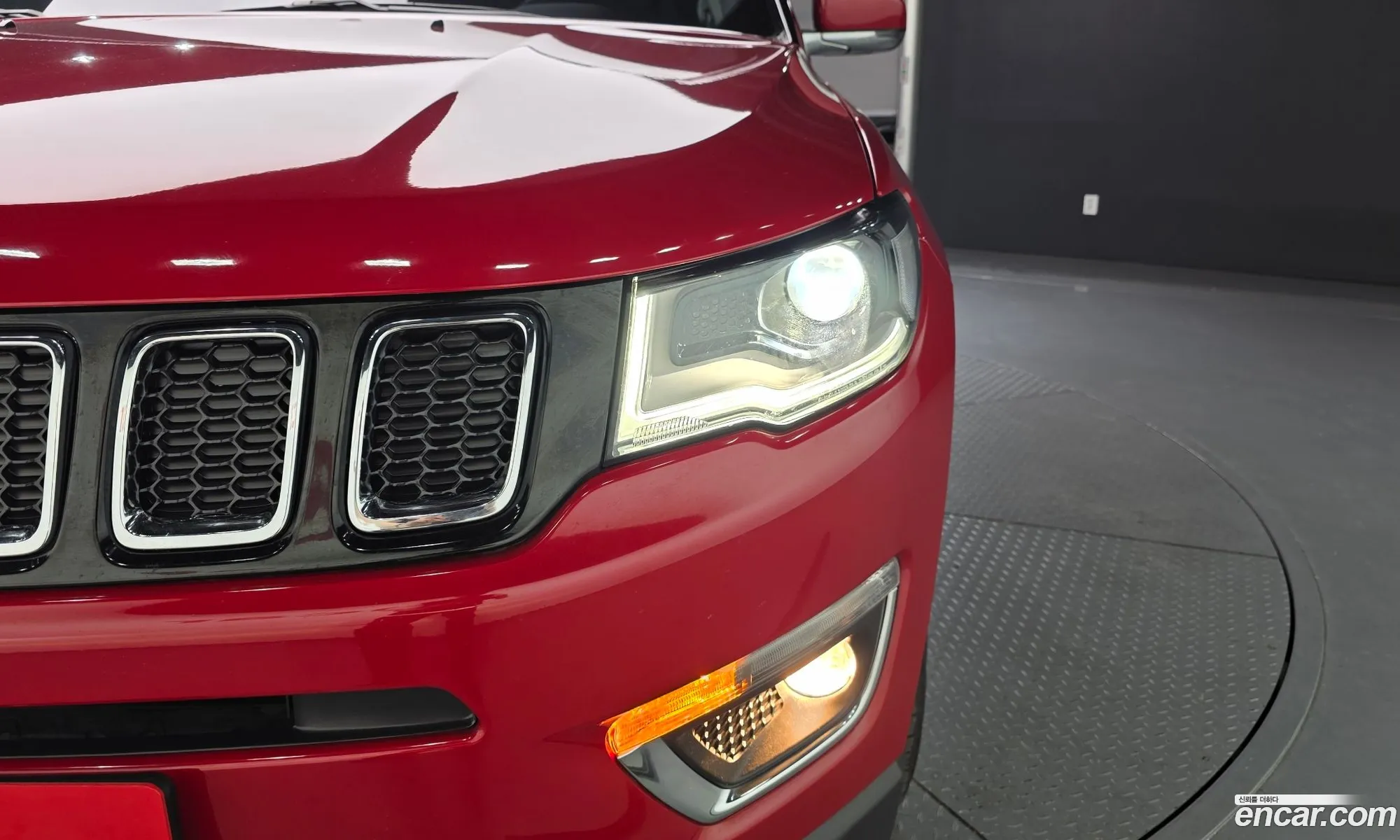 Jeep Compass 2018 3C4NJDCB2JT394208 — 19
