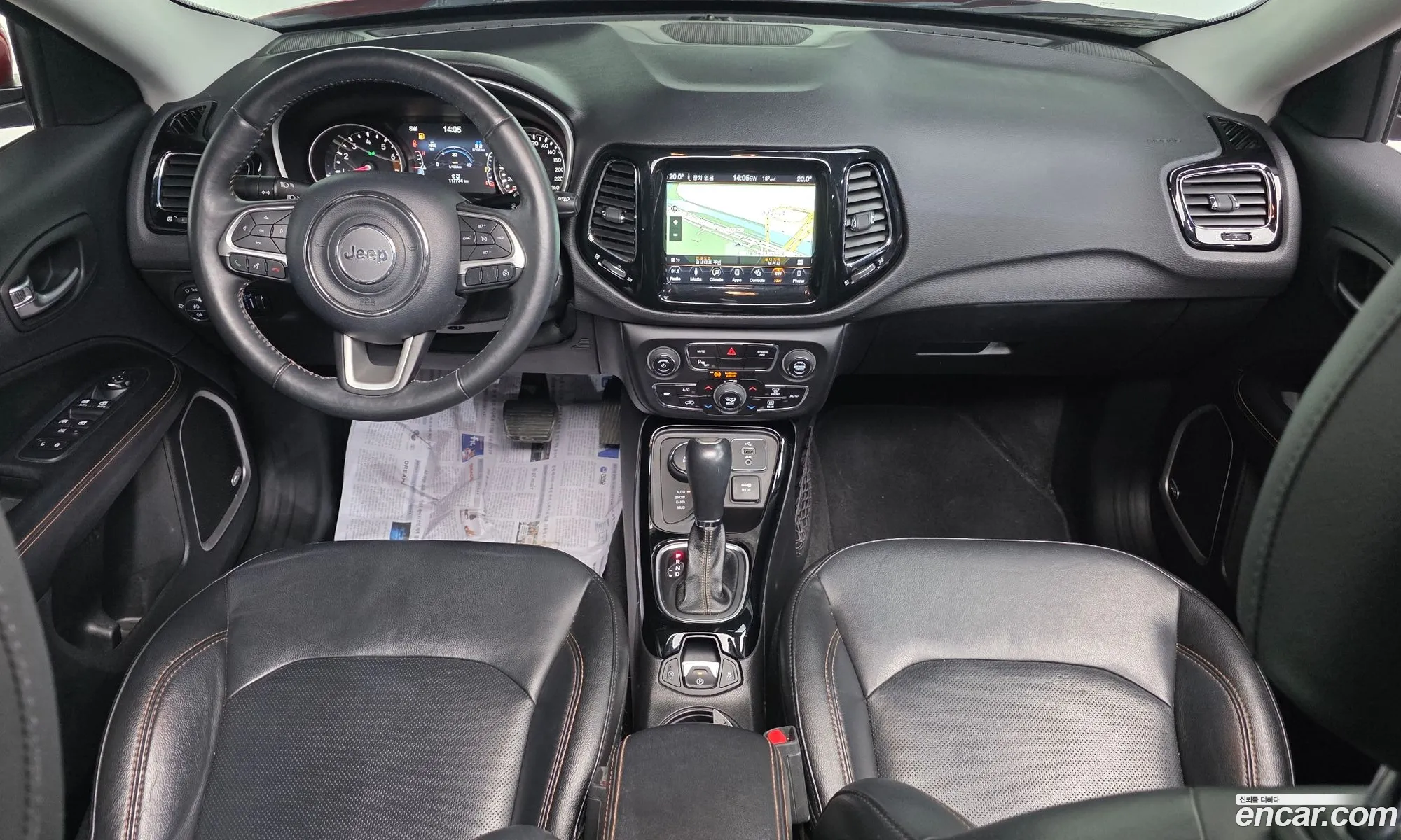 Jeep Compass 2018 3C4NJDCB2JT394208 — 9