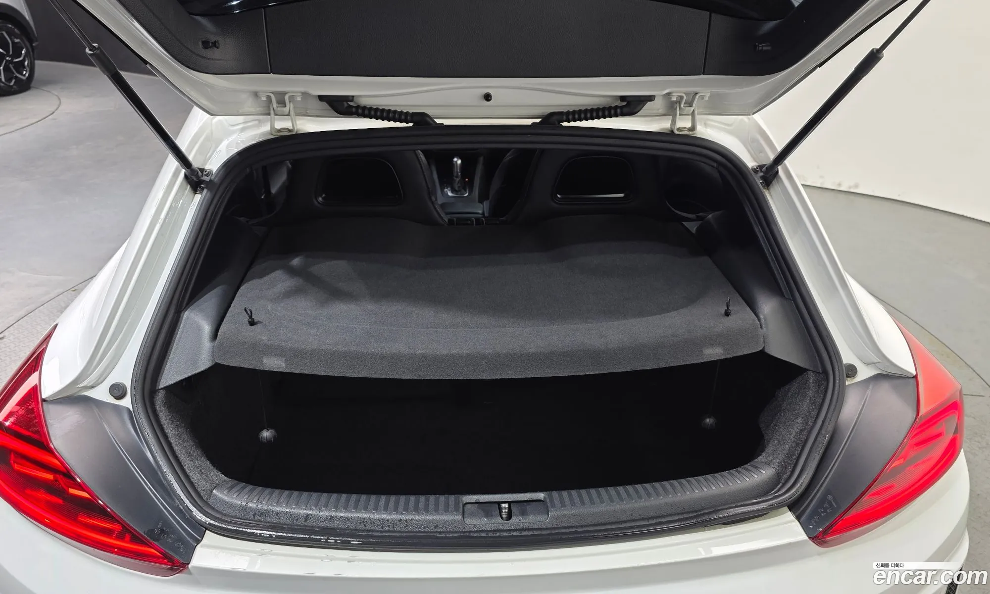 Volkswagen Scirocco 2015 WVWZZZ13ZFV015078 — 3
