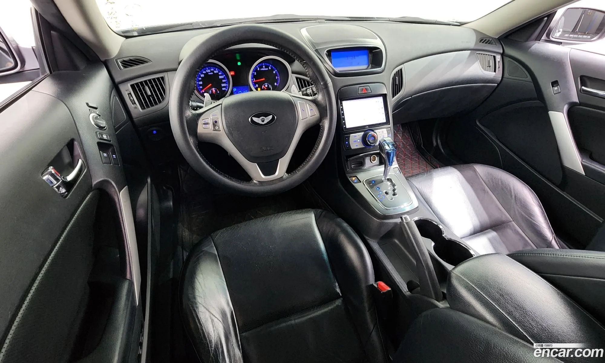 Hyundai Genesis Coupe 2010 — 18