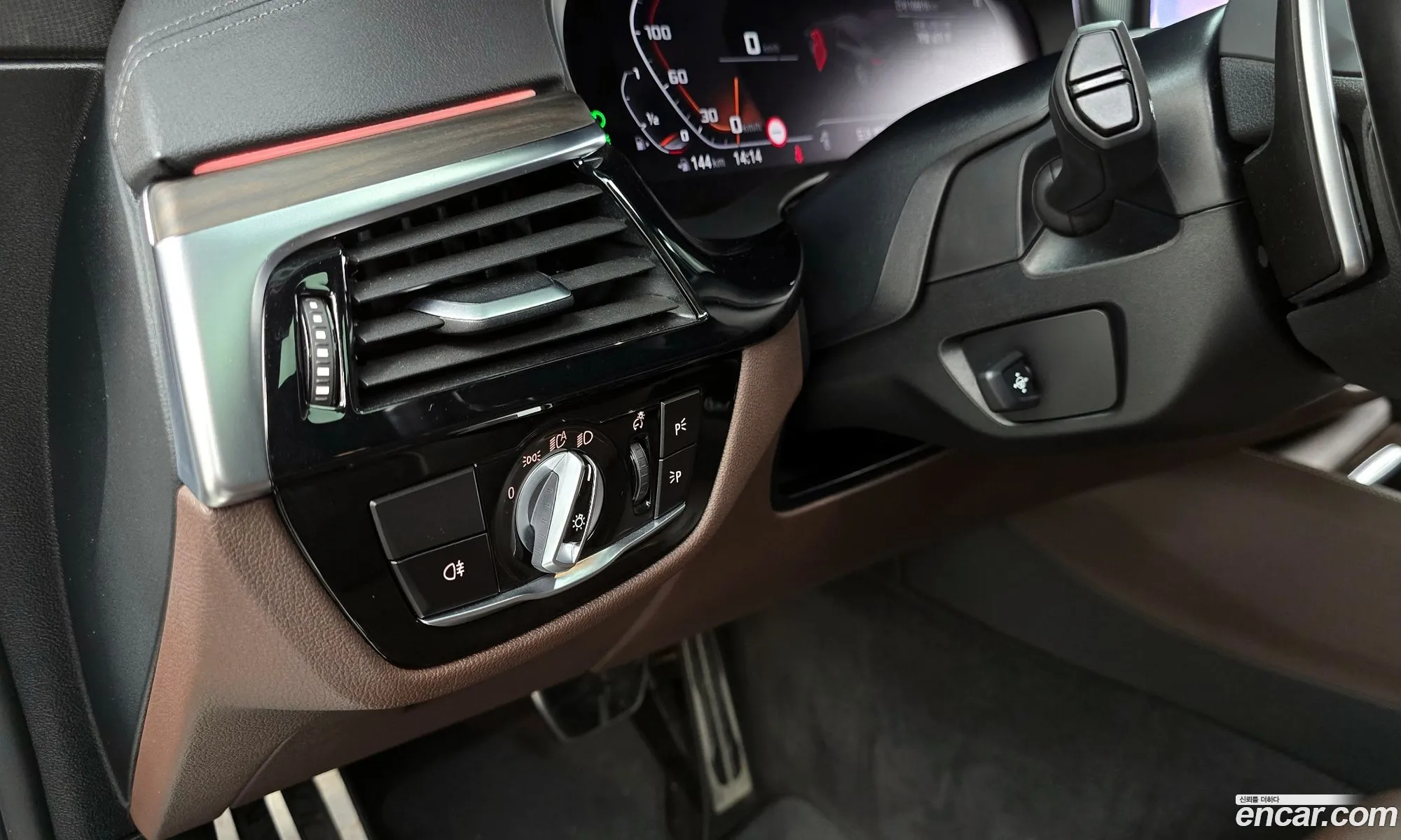 BMW 6 Series GT 2020 — 14