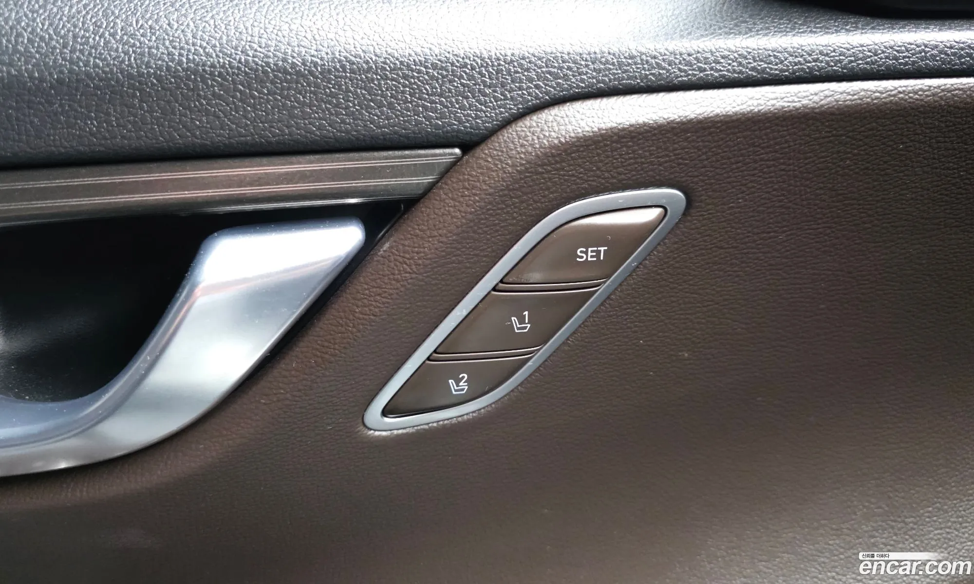 Hyundai Grandeur IG 2016 — 21
