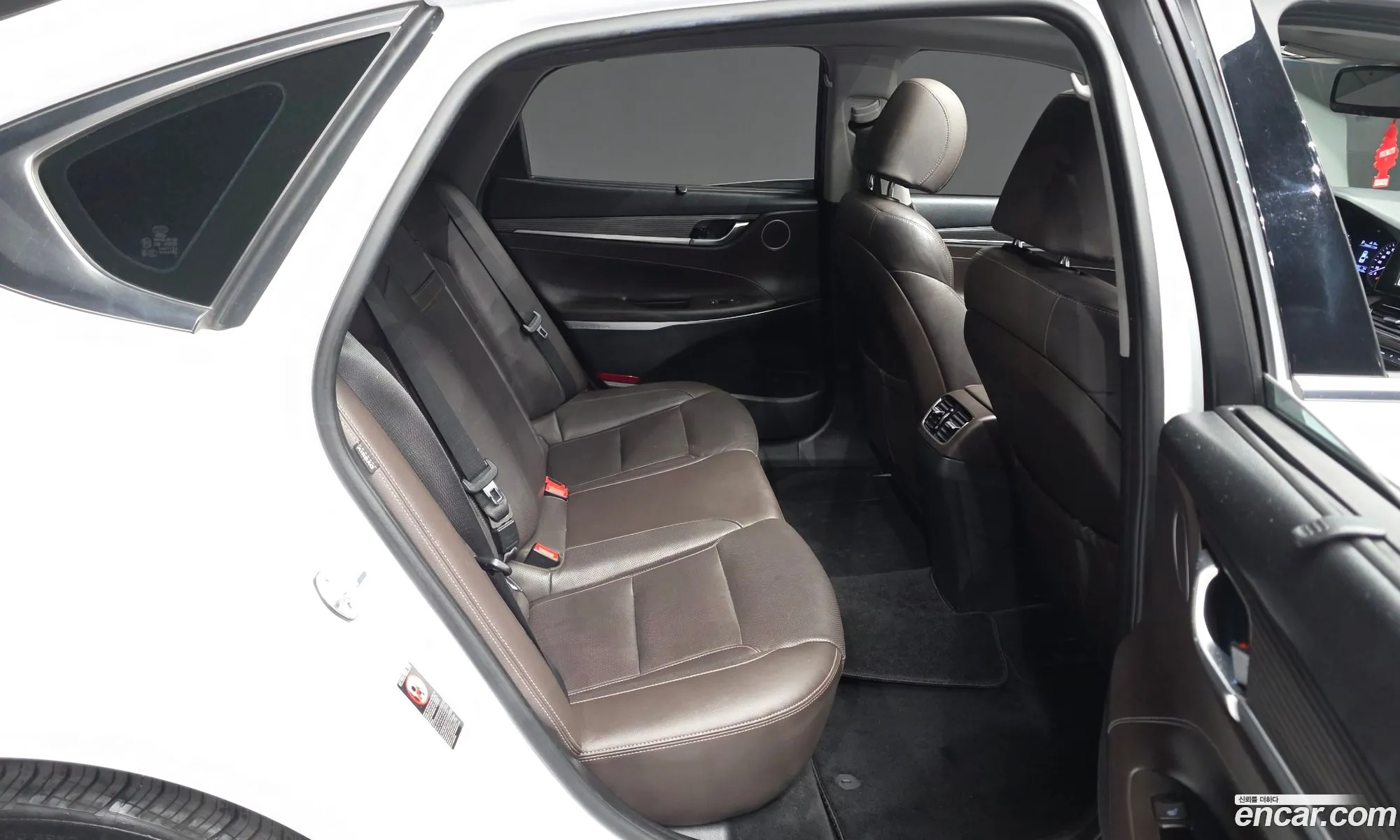 Hyundai Grandeur IG 2016 — 3