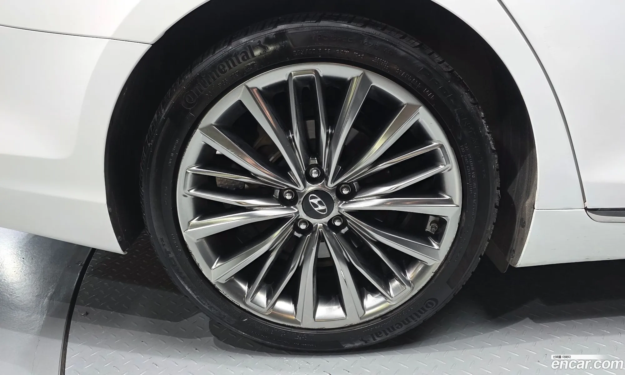Hyundai Grandeur IG 2016 — 12