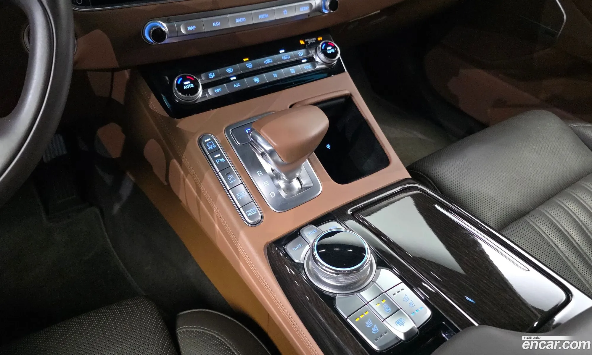 Genesis G90 2019 — 5