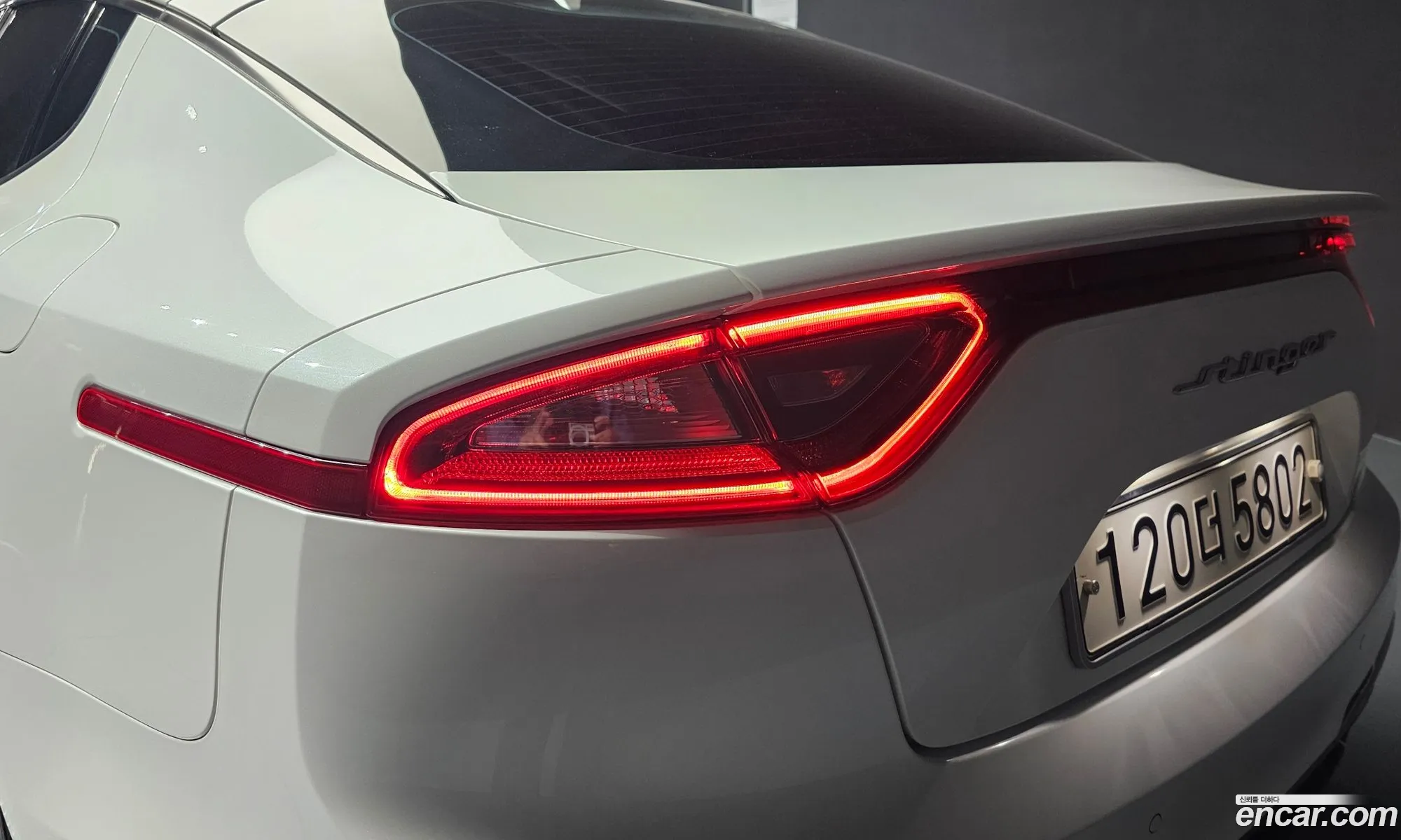 Kia Stinger 2018 — 2