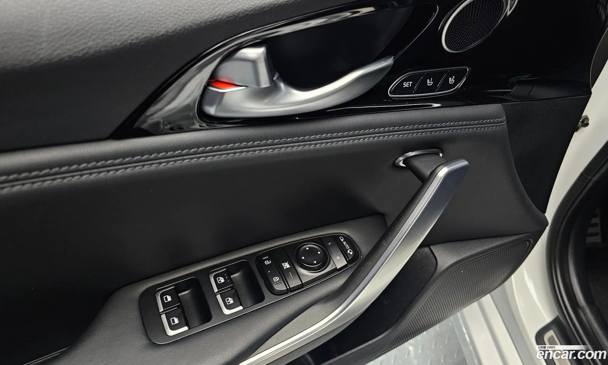 Kia Stinger 2018 — 12