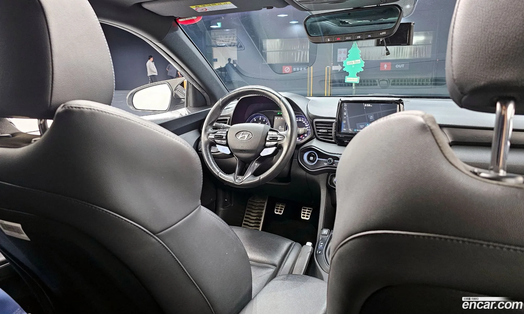 Hyundai Veloster 2019 — 29