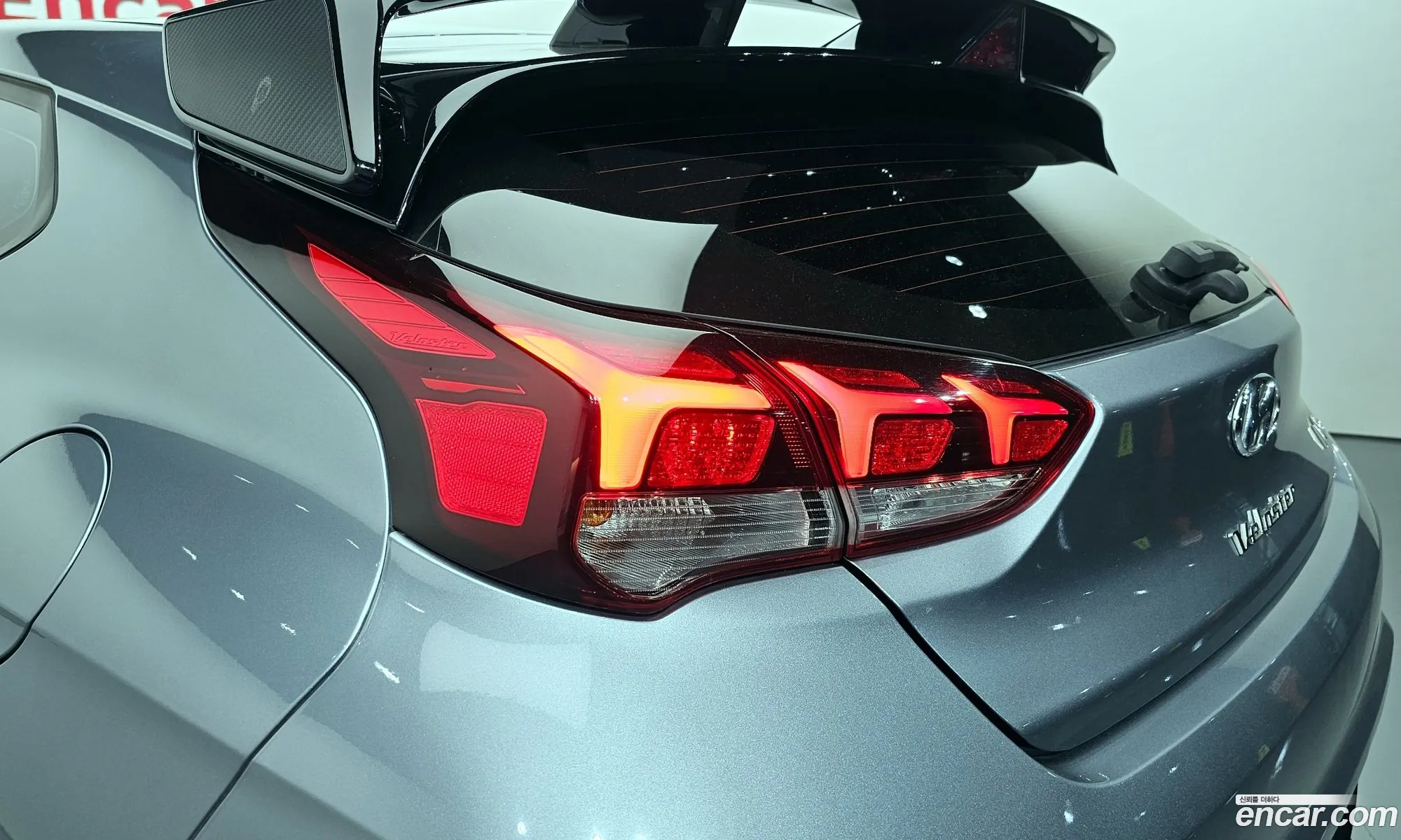 Hyundai Veloster 2019 — 10
