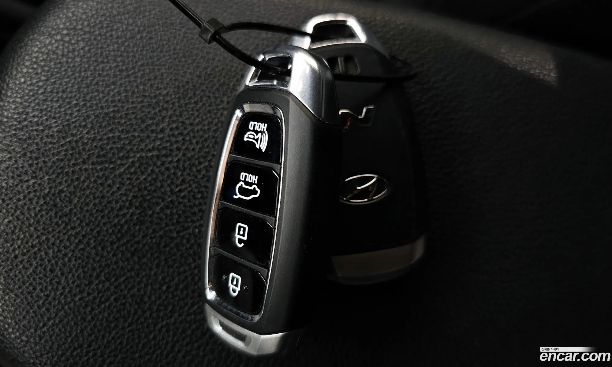 Hyundai Veloster 2019 — 3