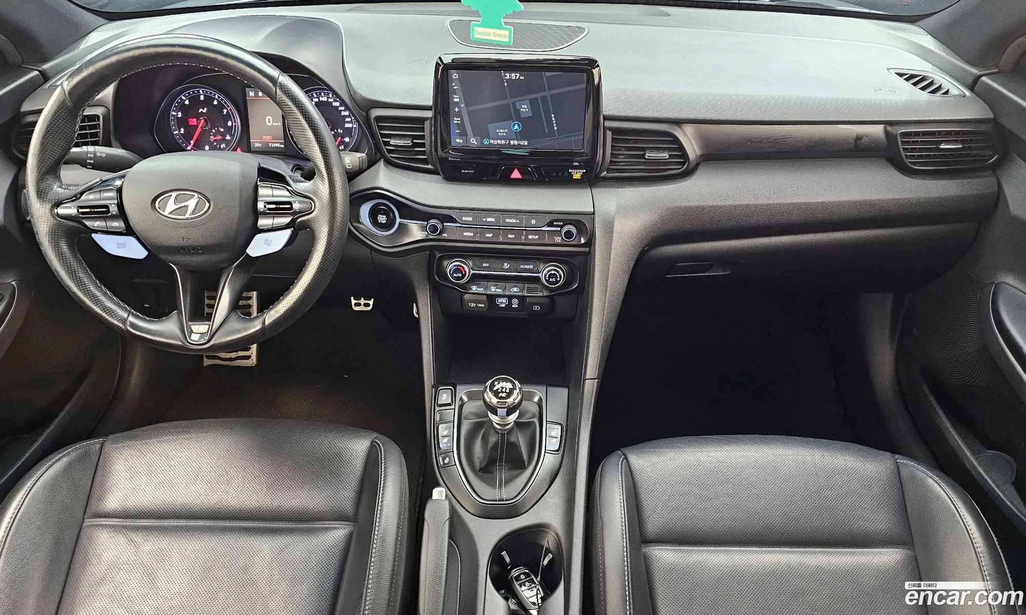 Hyundai Veloster 2019 — 18