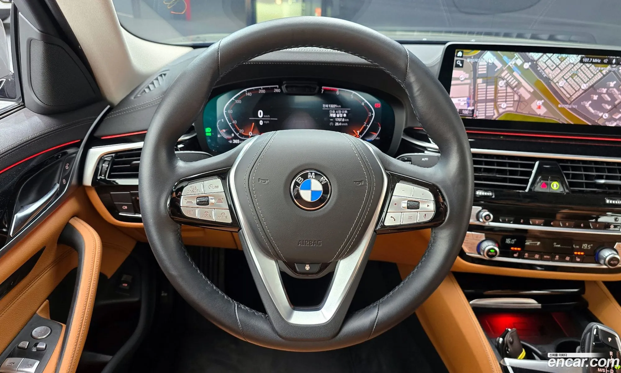 BMW 5 Series 2022 WBA11BH08NCJ99447 — 4