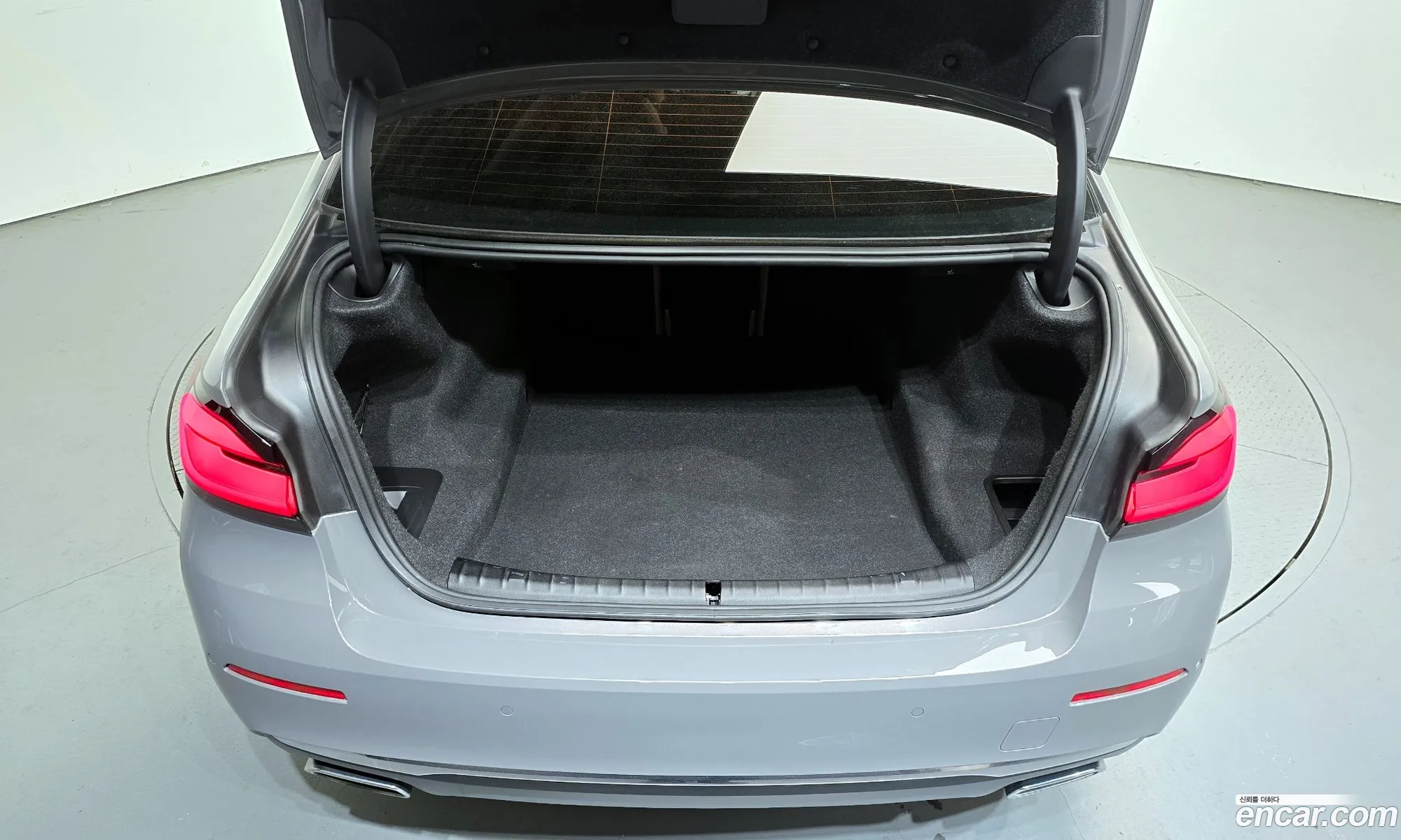 BMW 5 Series 2022 WBA11BH08NCJ99447 — 20