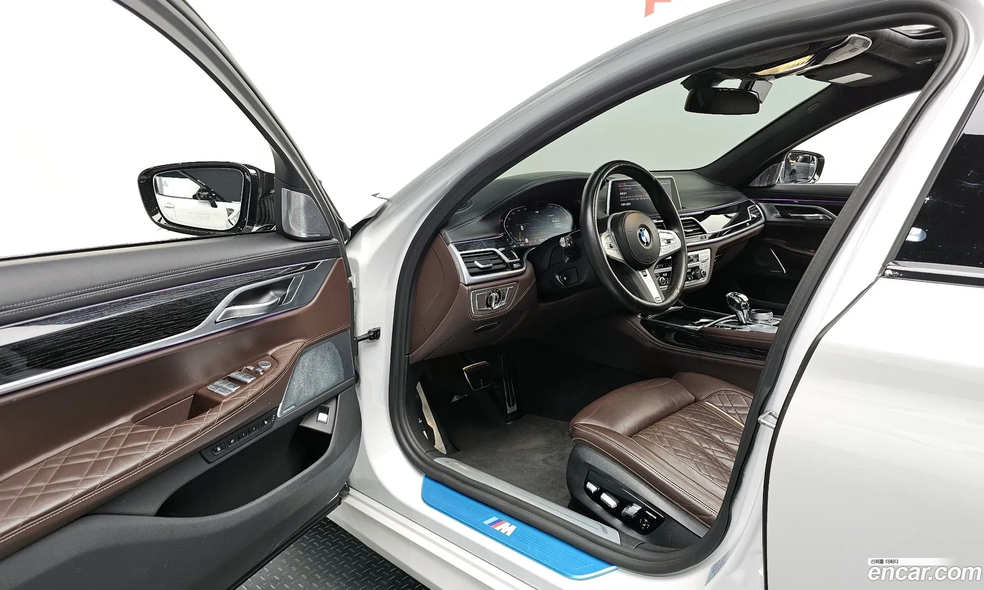 BMW 7 Series 2022 — 11