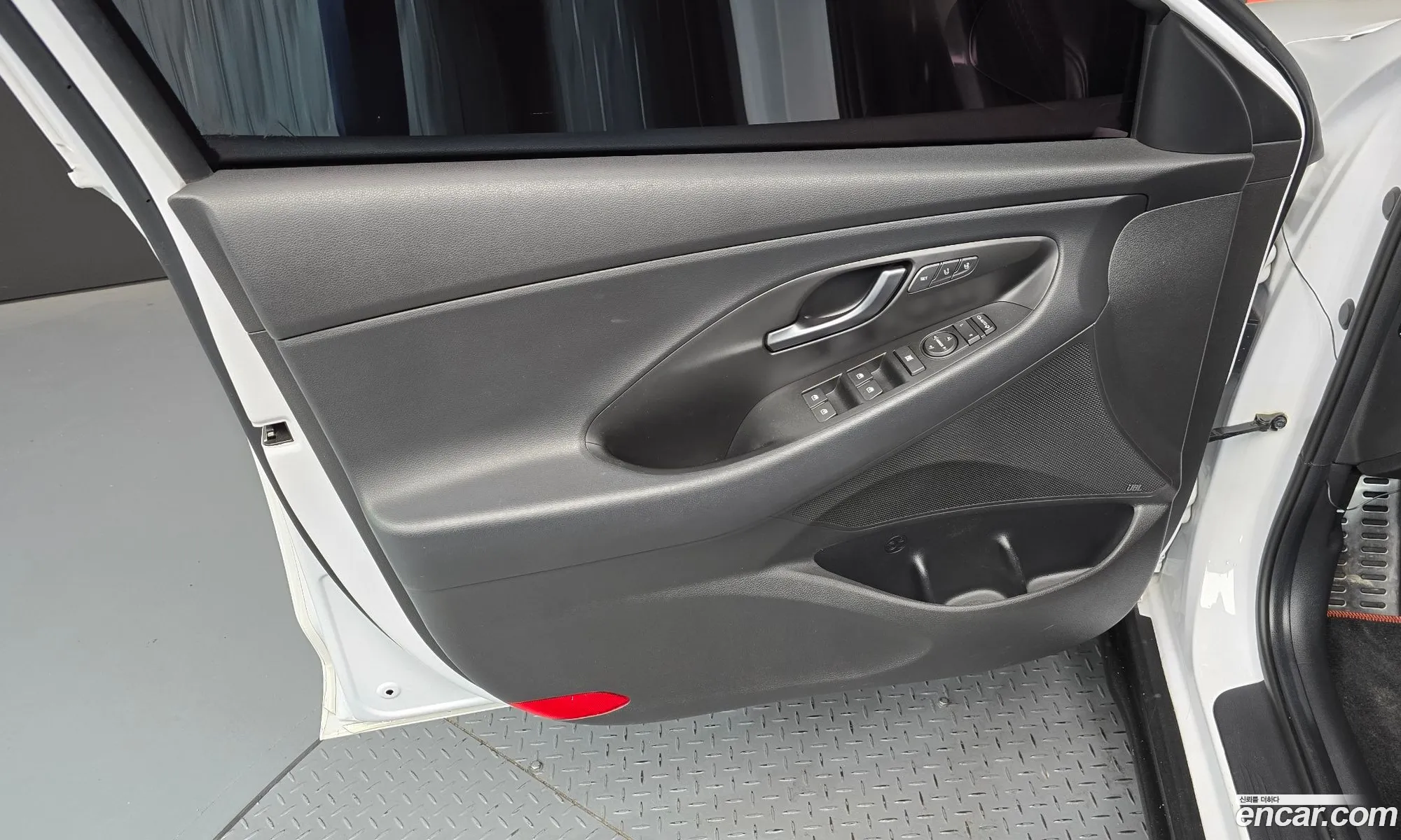 Hyundai i30 2020 — 28